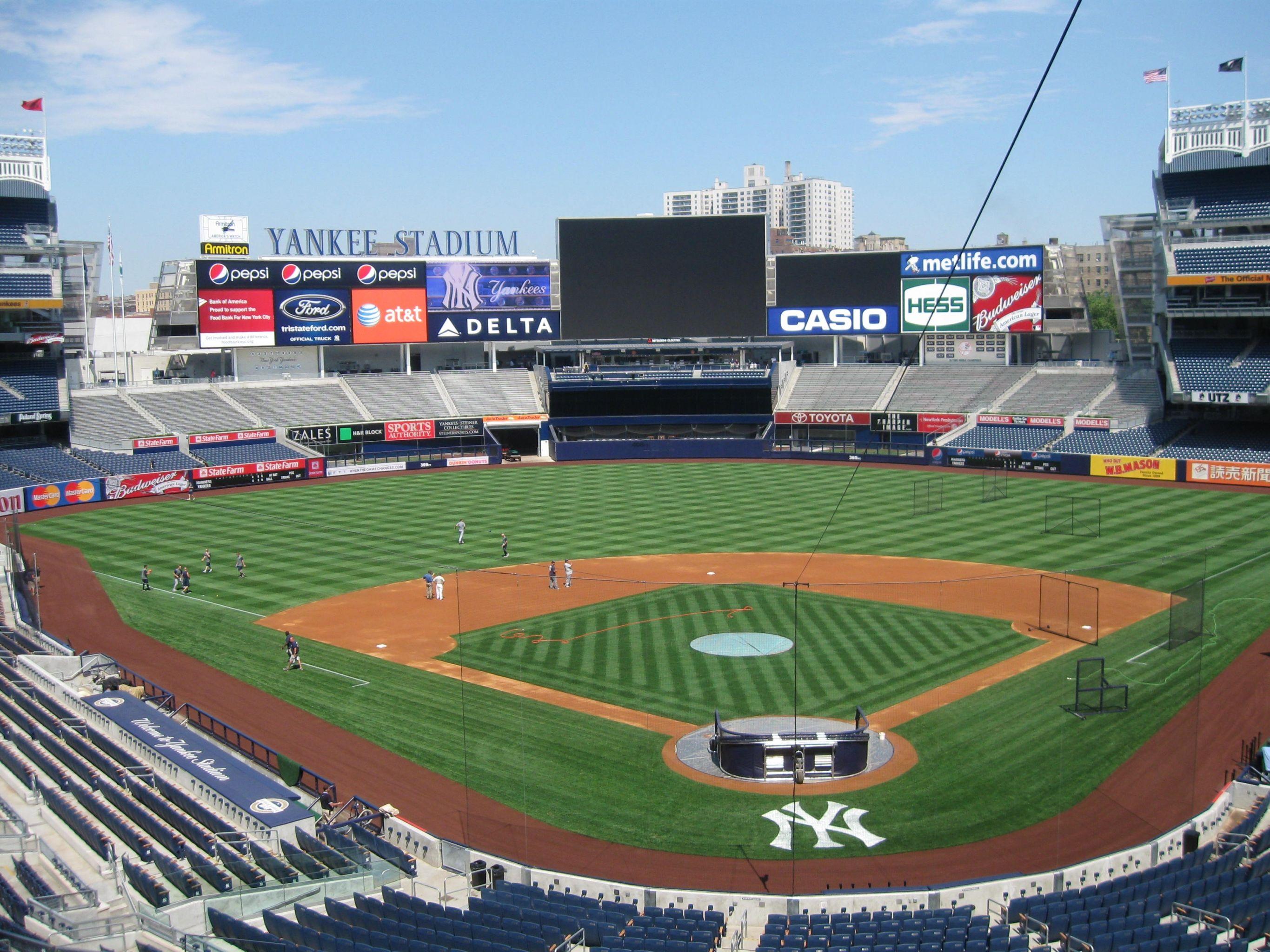 2731x2048 Yankees Stadium Wallpaper