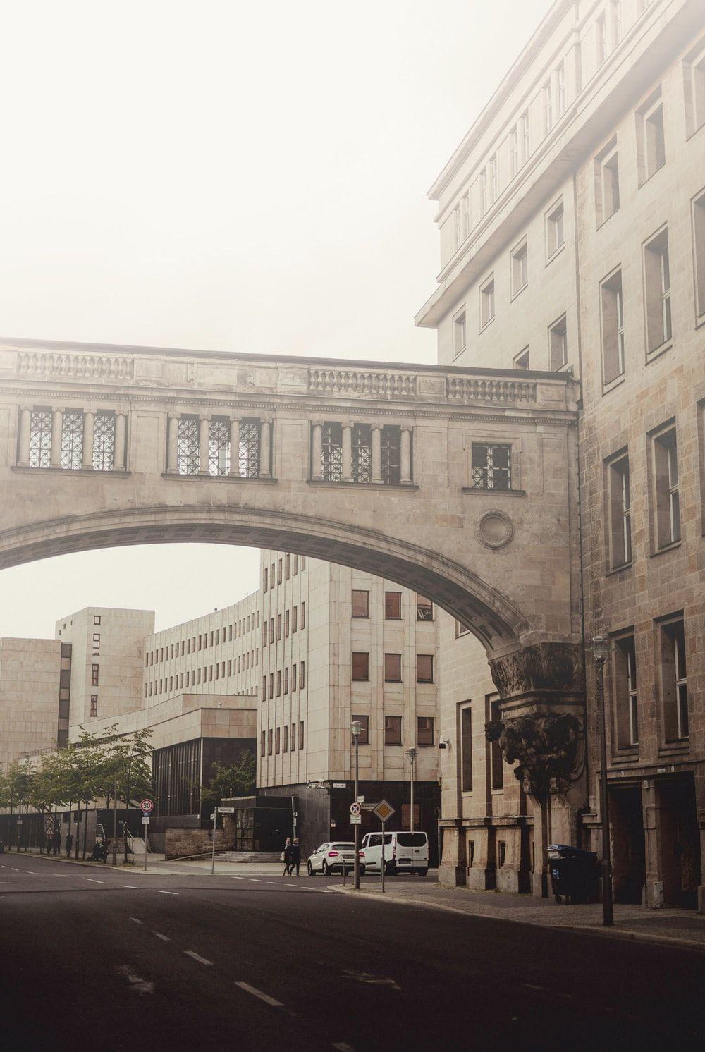 1000x1492 Berlin Street Picture. Download Free Image