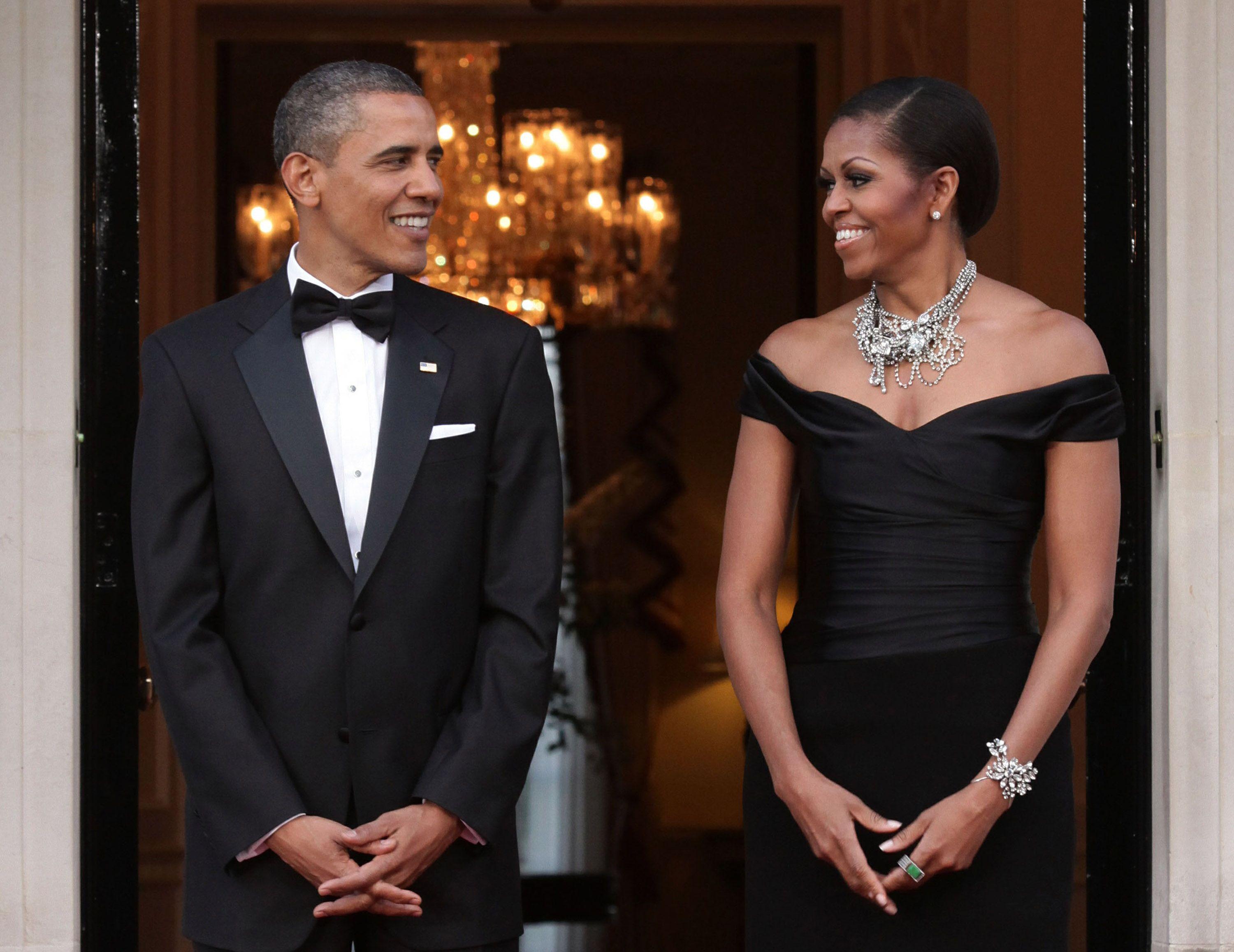 3000x2314 Best Michelle and Barack Obama Photo Love Story