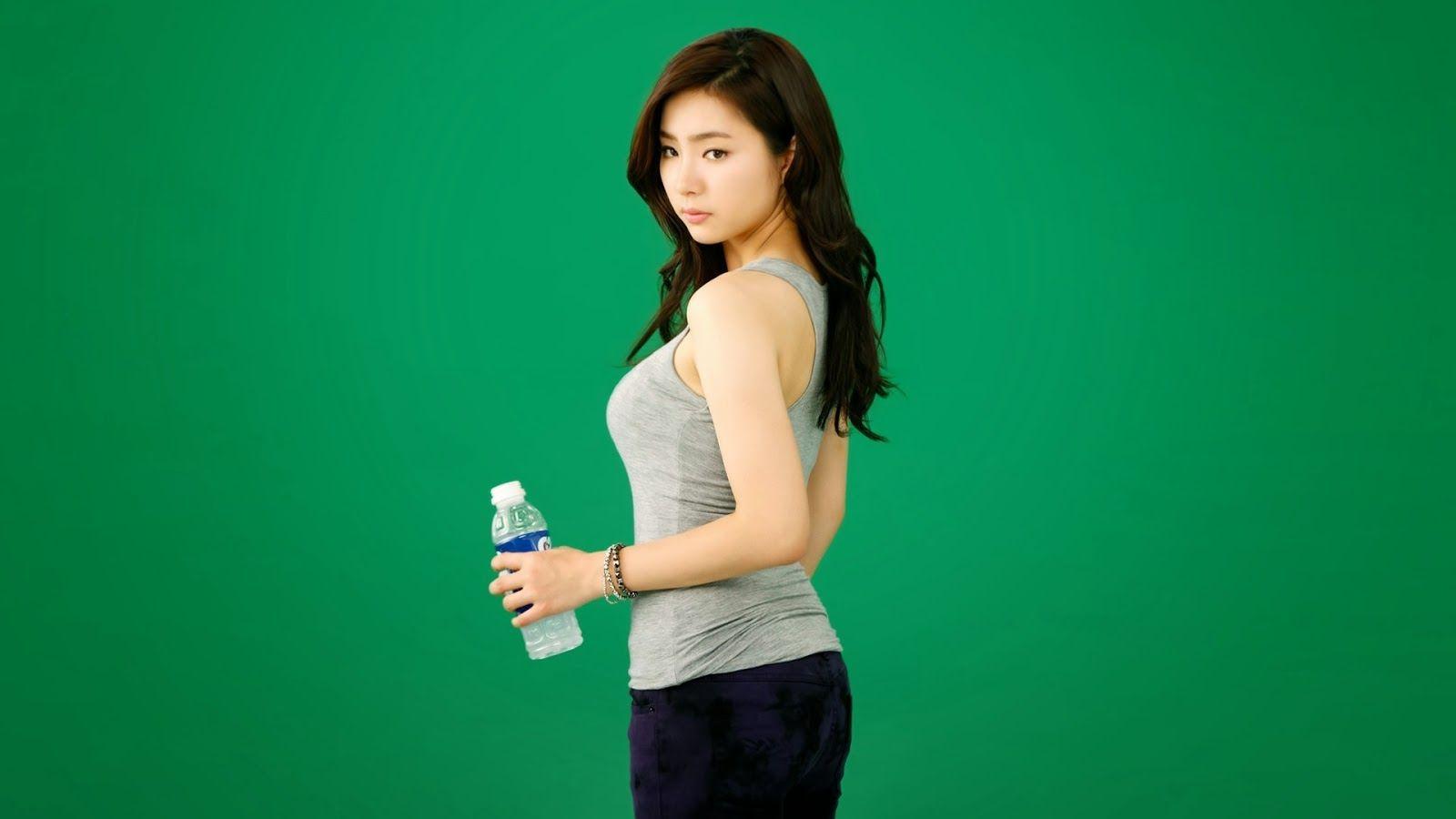 1600x900 Everything 4u: Park Shin Hye HD Wallpaper And News