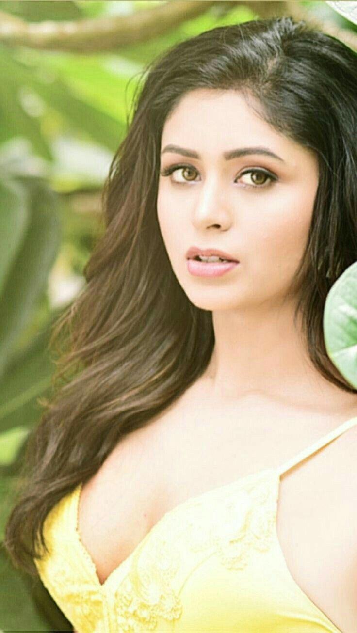 736x1306 ritabhari