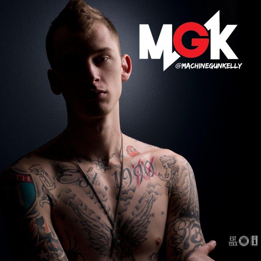 900x900 Machine Gun Kelly Lace Up Cool Design