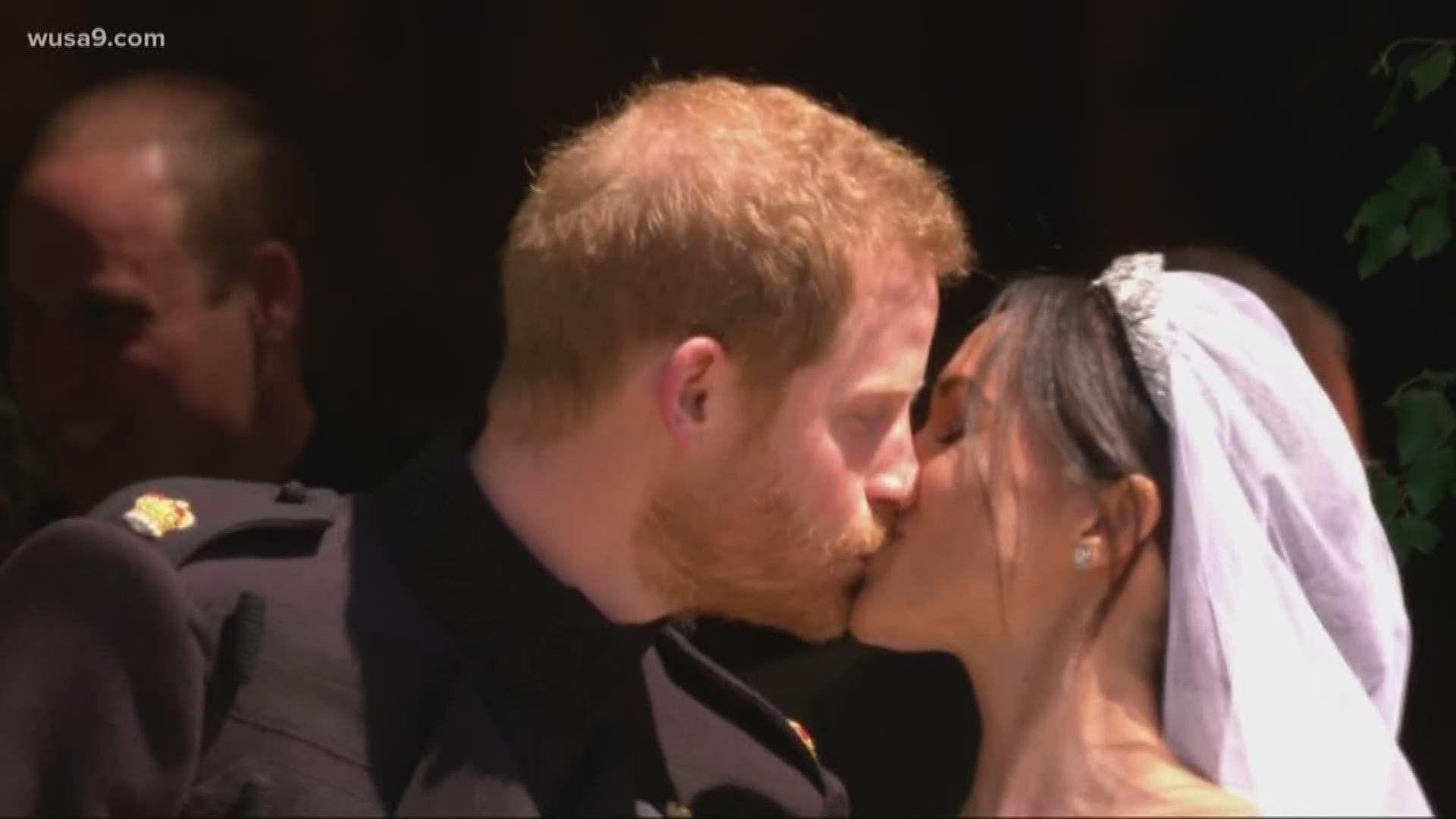 1920x1080 Prince Harry and Meghan Markle release official royal wedding photo