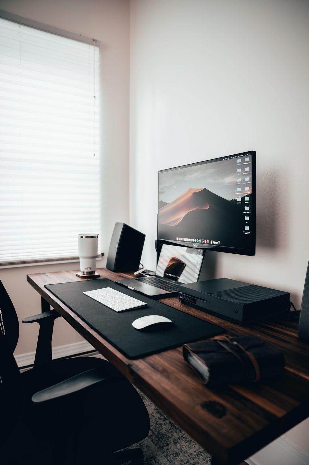 1000x1503 Office Desk Picture. Download Free Image