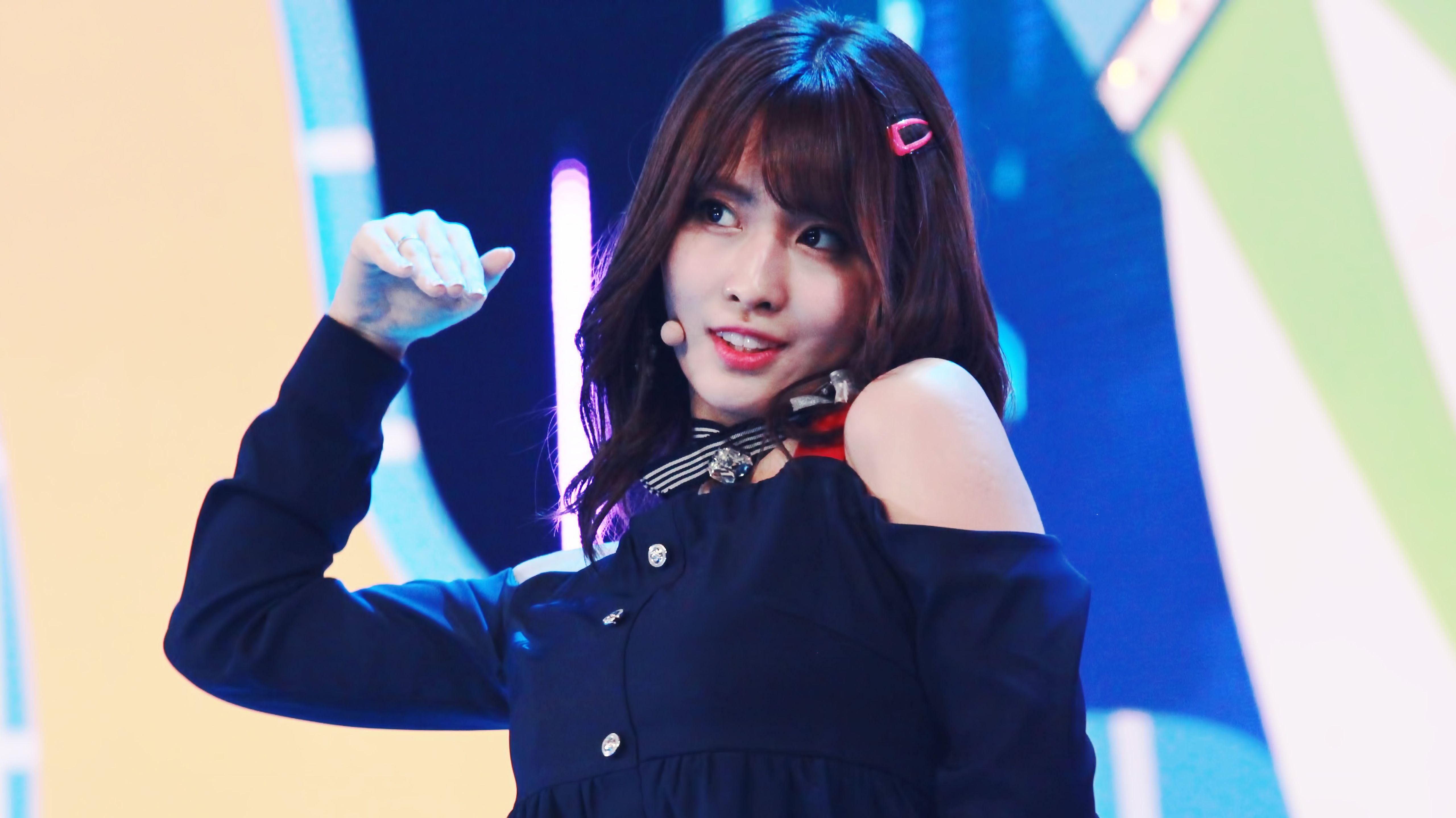 5120x2880 Twice Wallpaper 4k