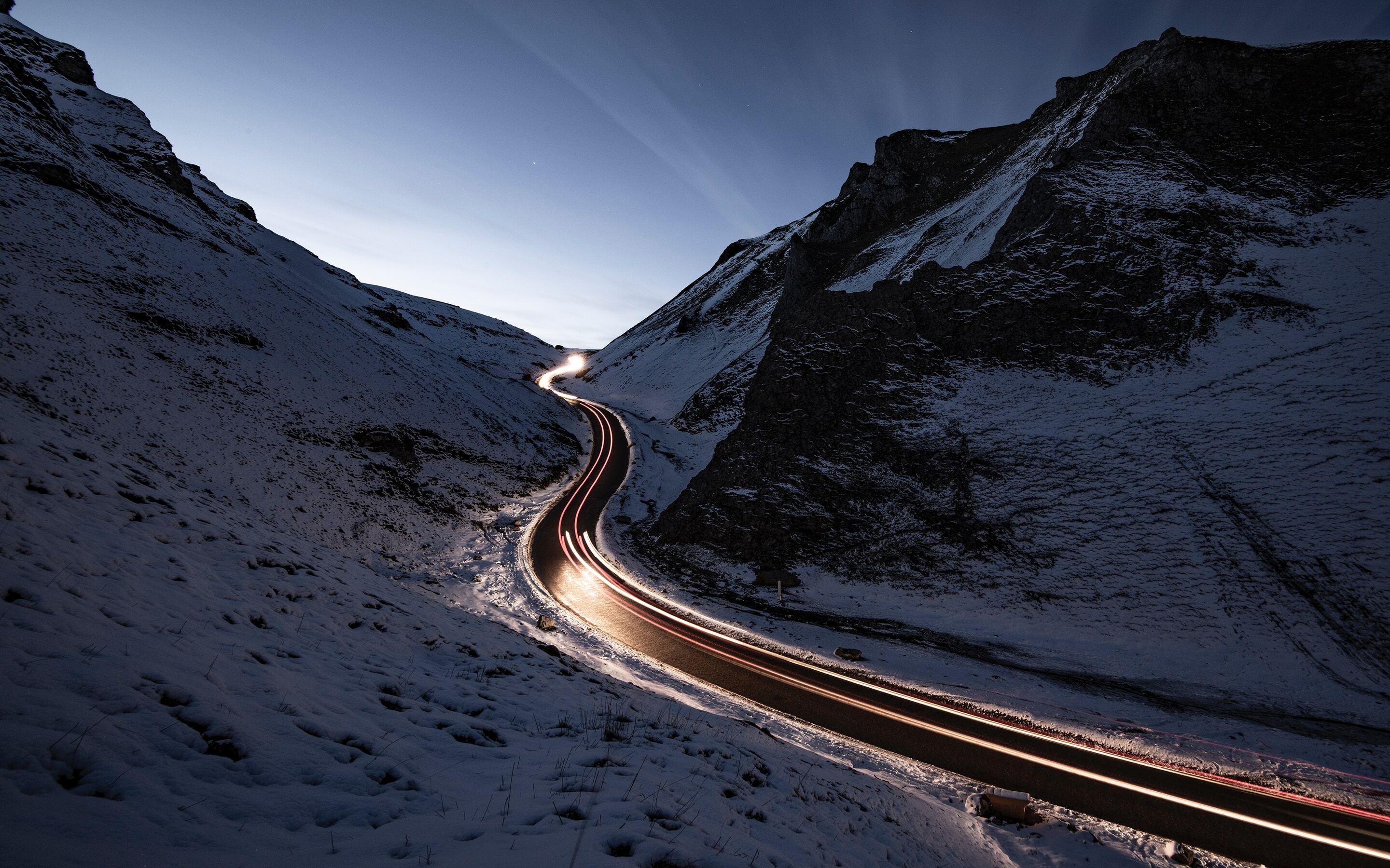 2880x1800 Snowy Road Way Long Exposure .