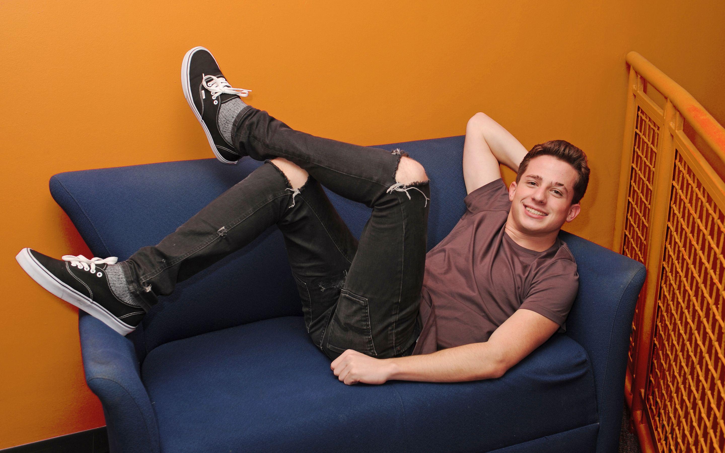 2880x1800 Charlie Puth Wallpaper Cute .