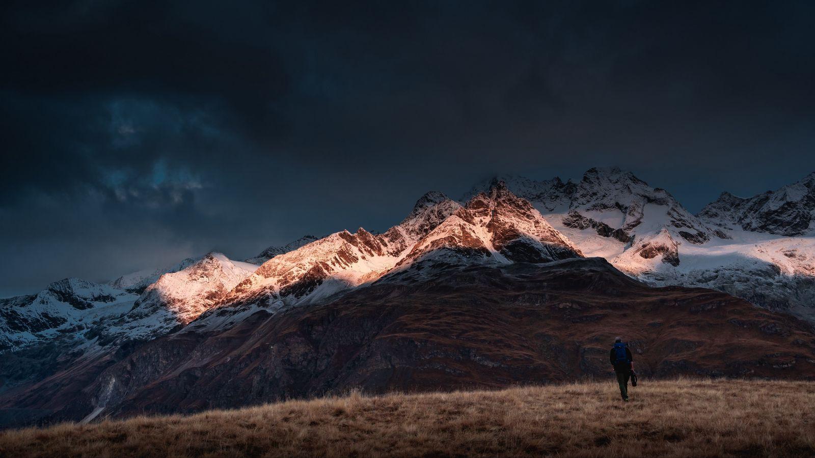 1600x900 Download wallpaper 1600x900 mountains .