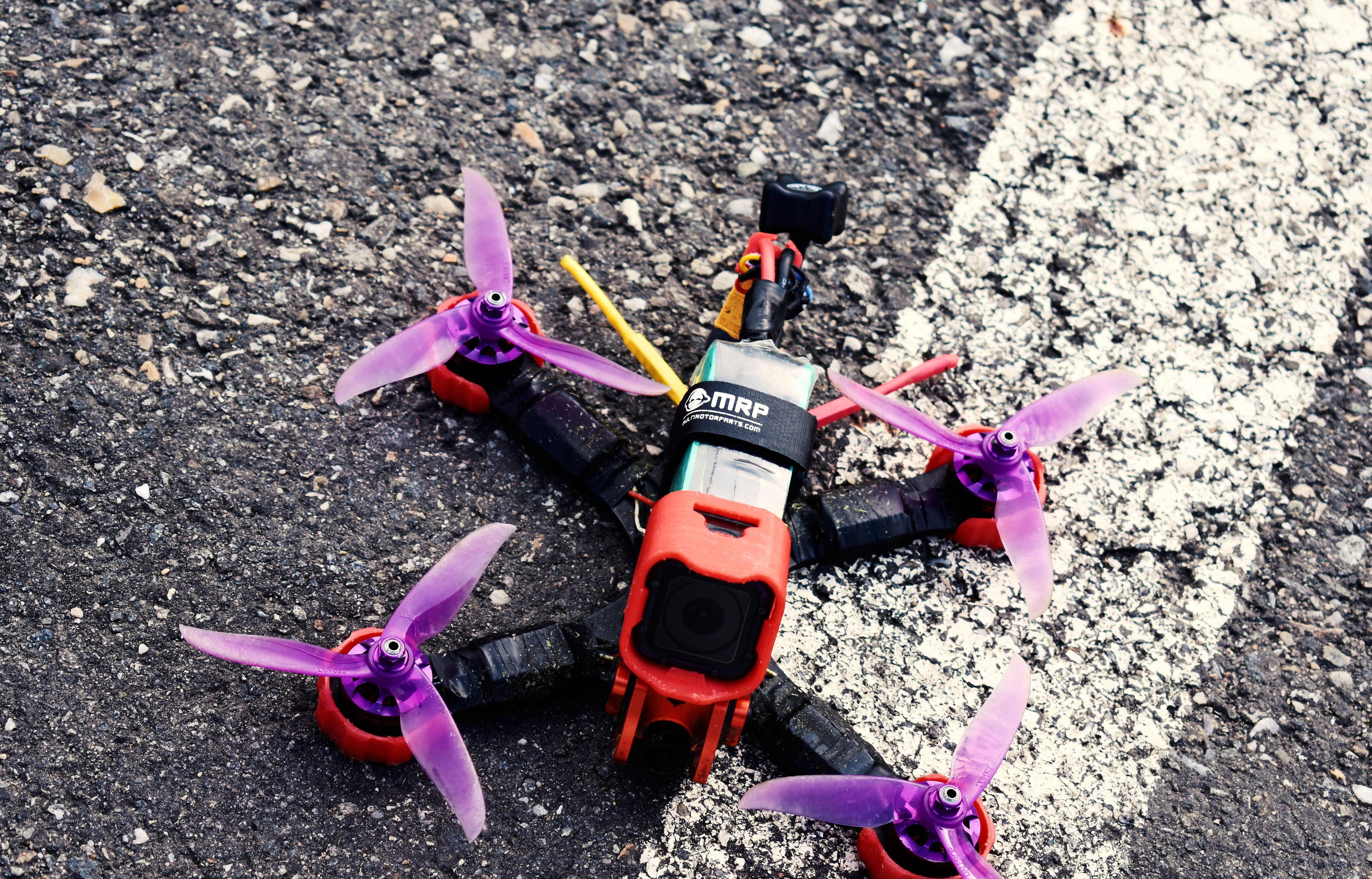 5988x3834 Free of drone, fpv drone .