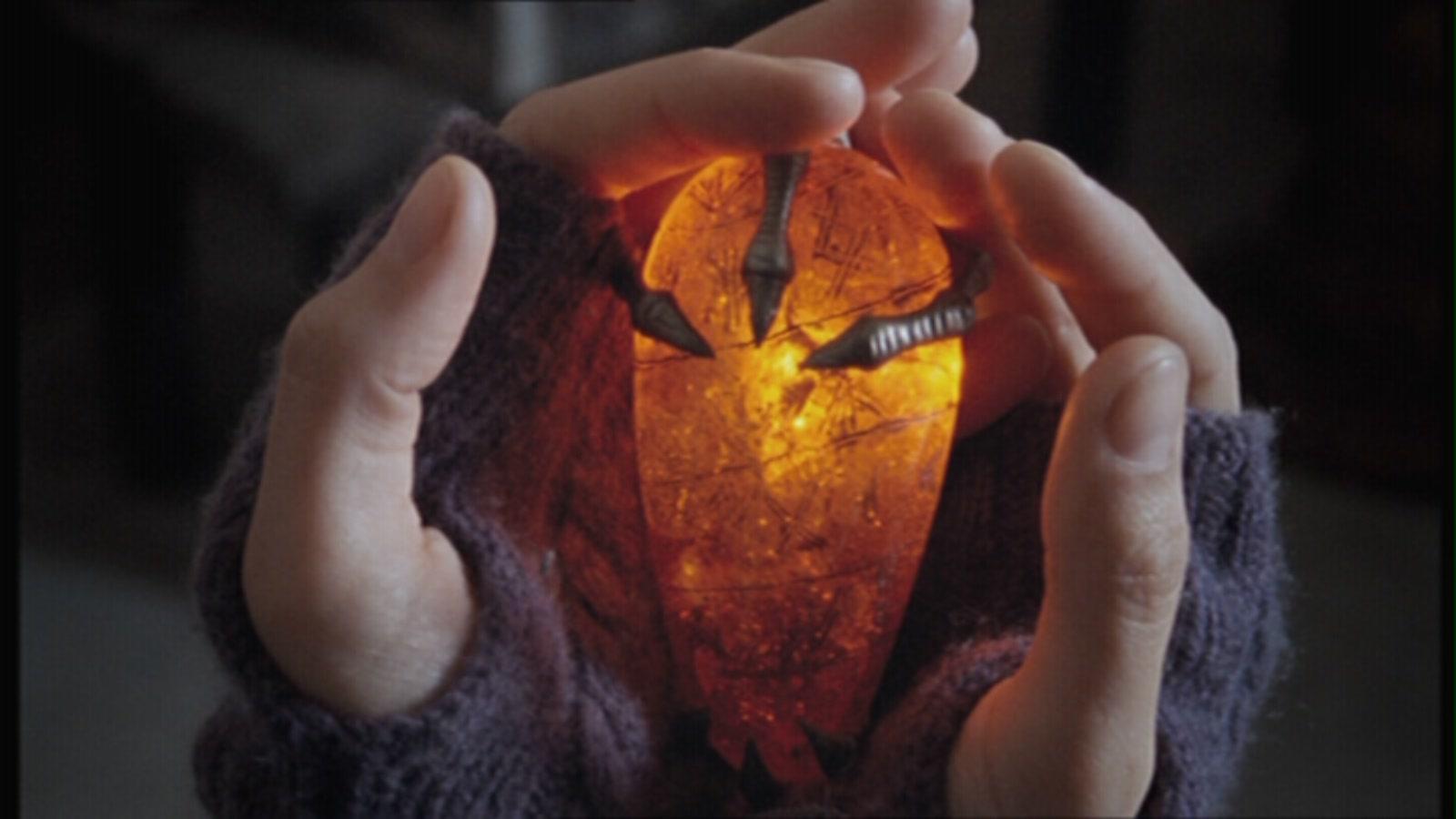 1600x900 Amber Stone