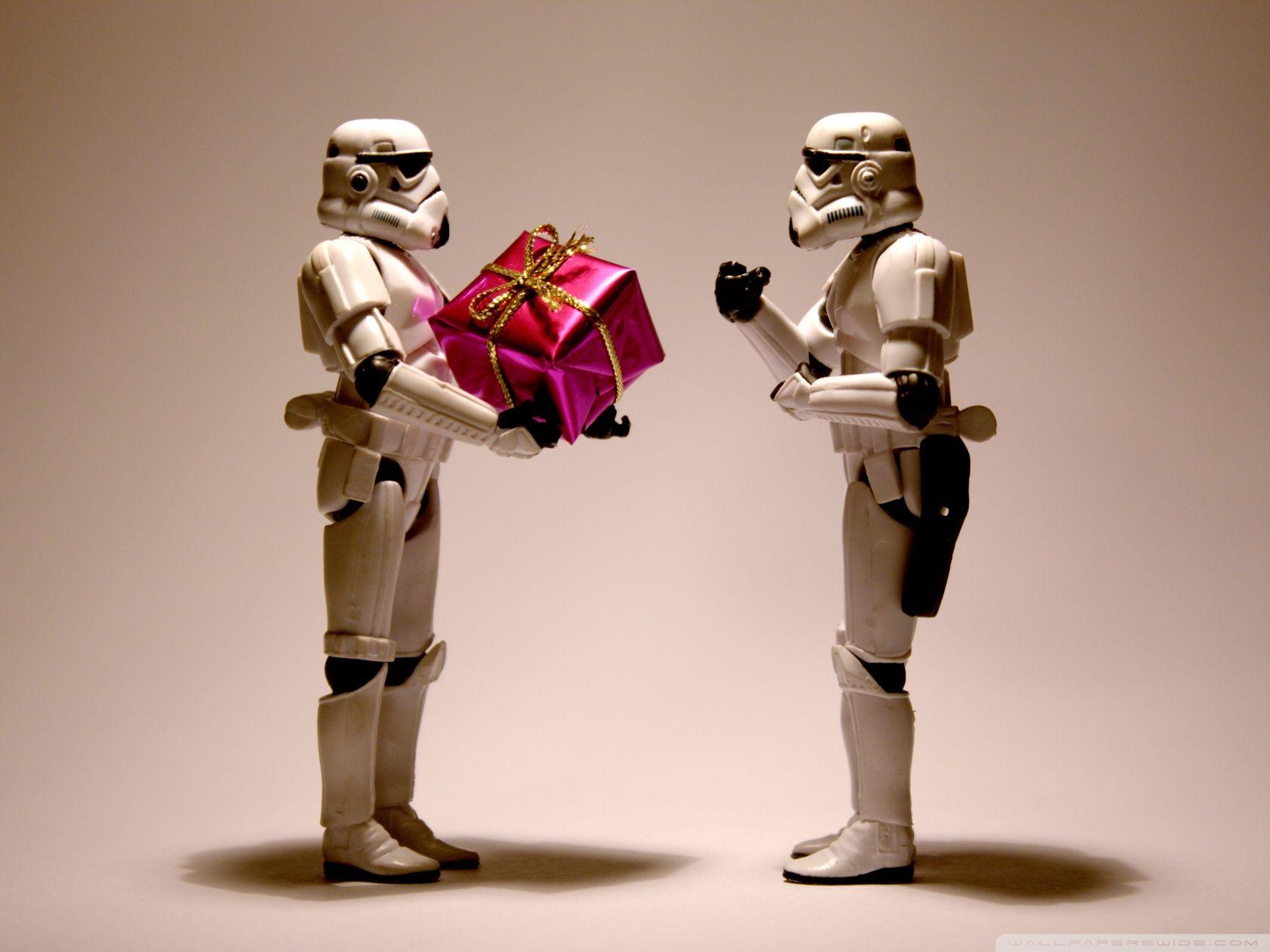 1680x1260 Stormtrooper Christmas Ultra HD Desktop Background Wallpaper for 4K UHD TV : Tablet