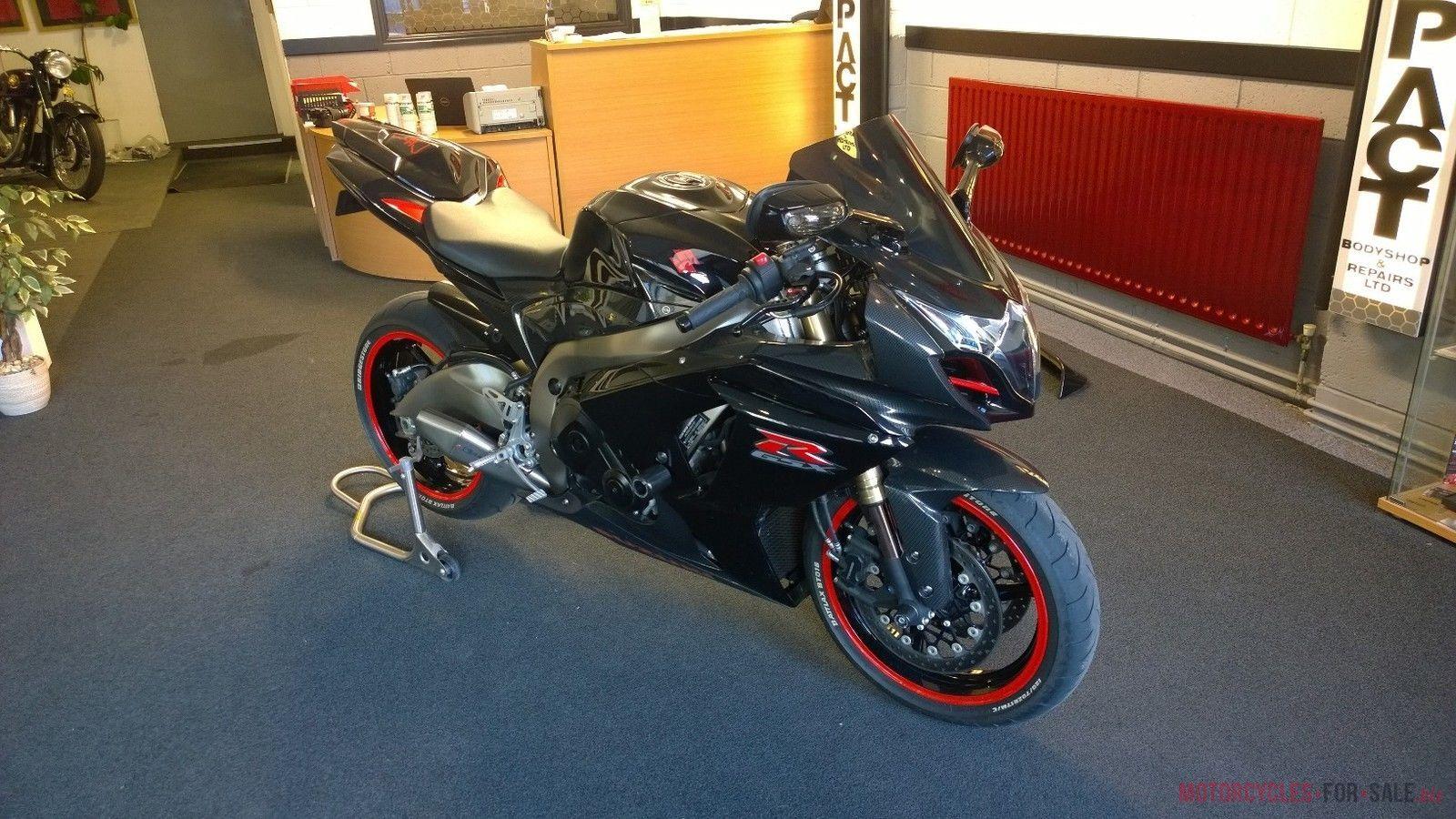 1600x900 Suzuki Gsxr 1000 K10 .