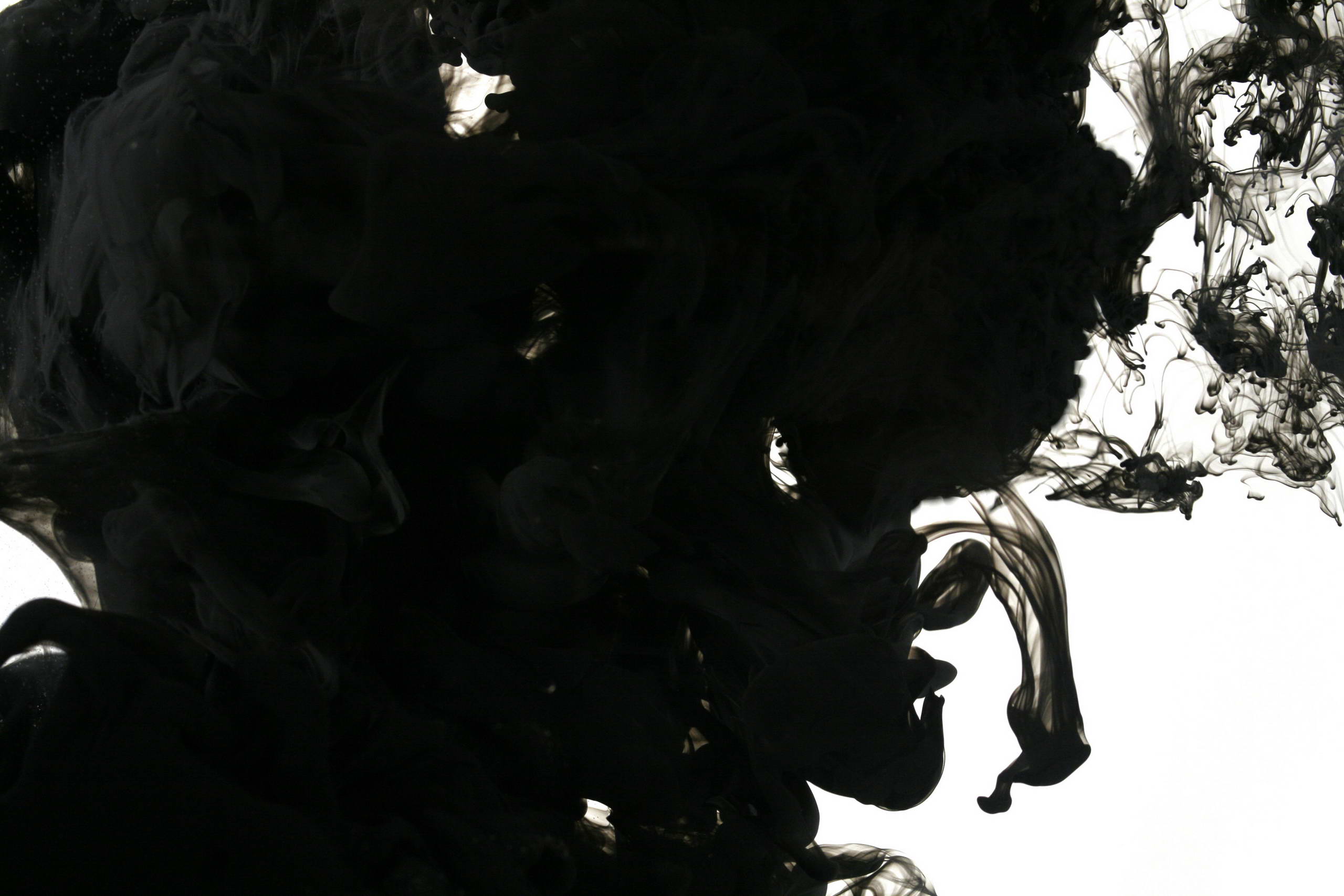 2560x1707 Black Smoke Wallpaper High Resolution .