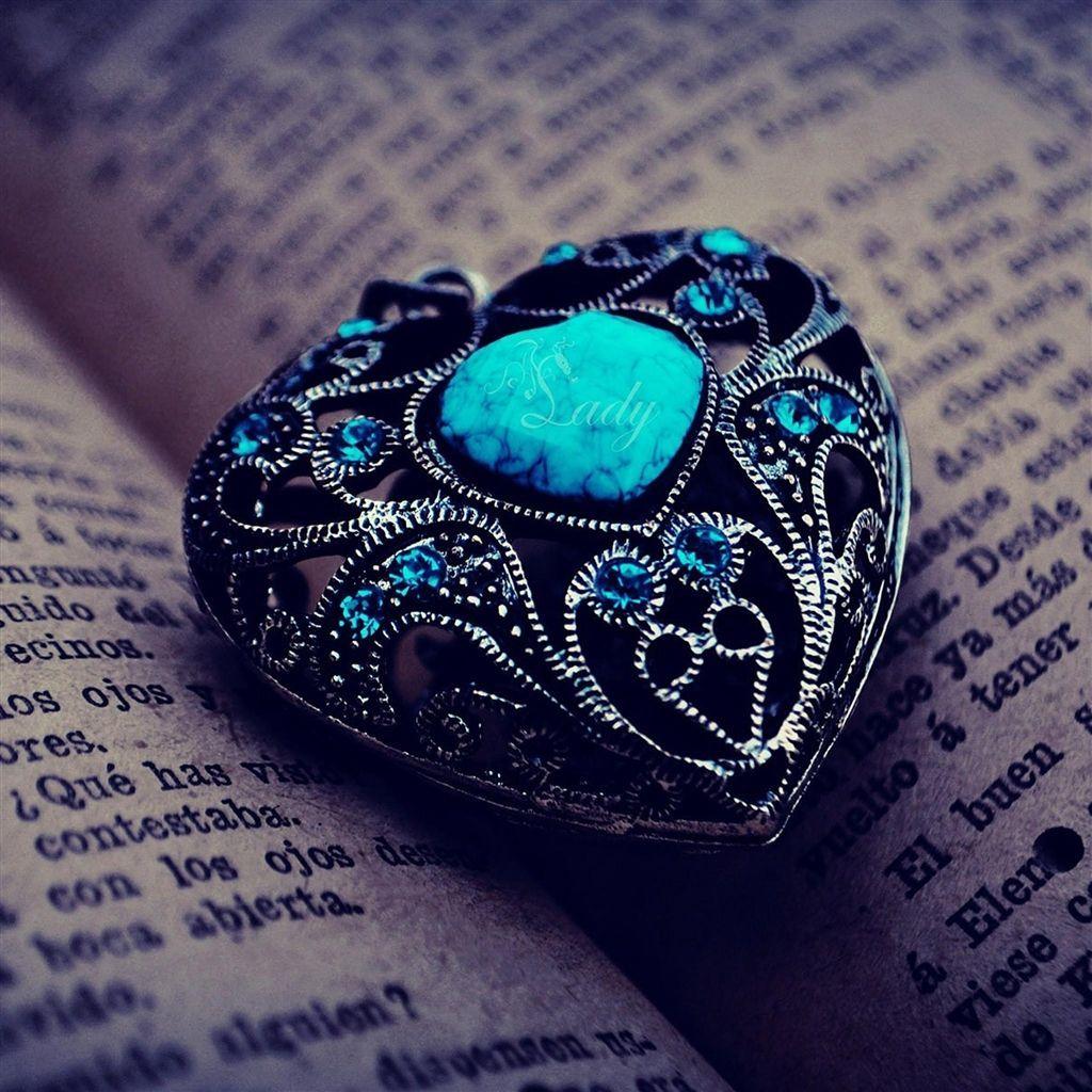 1024x1024 Love Heart Shape Vintage Pendant Open .com
