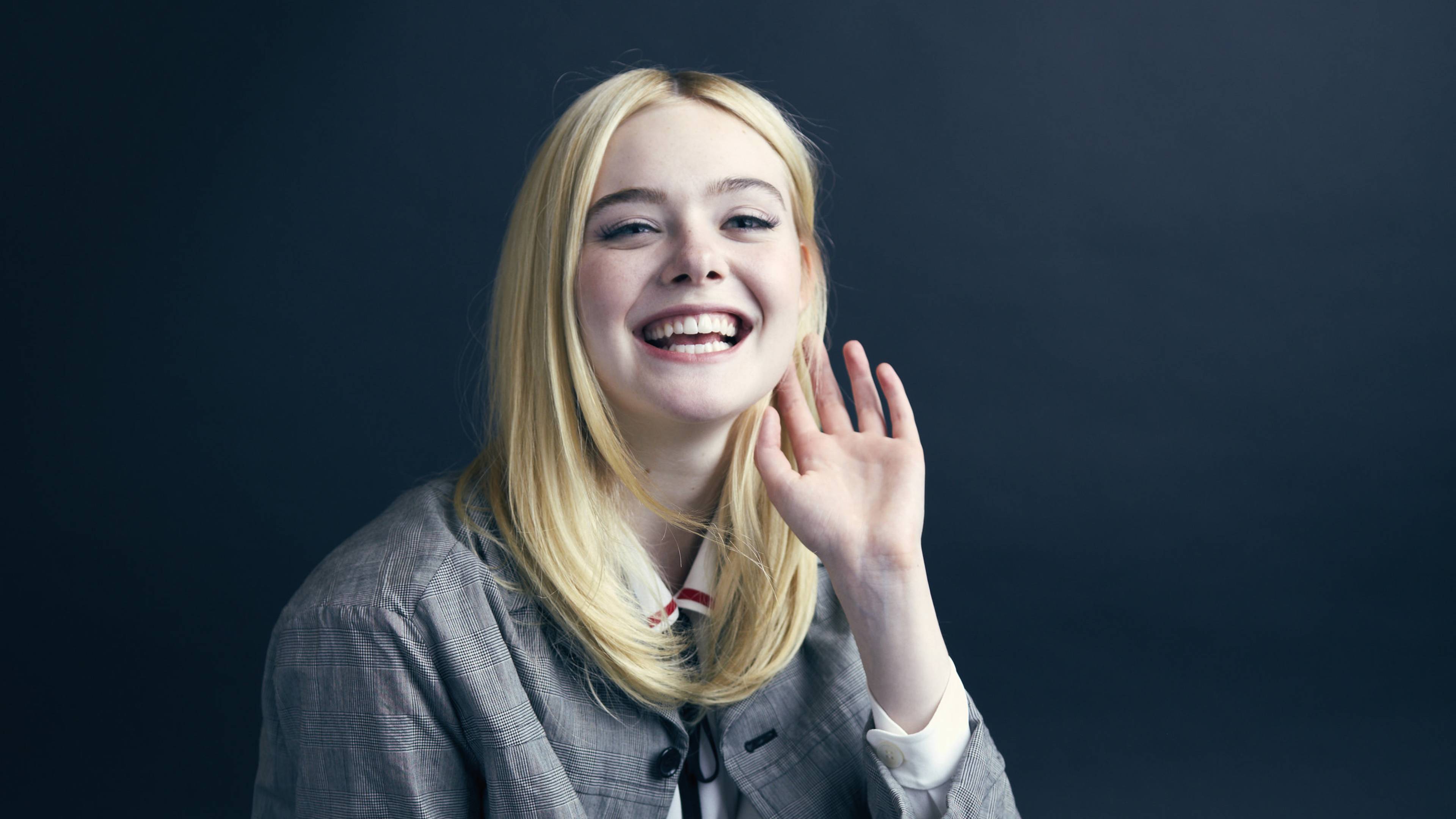 3840x2160 Elle Fanning Beautiful Smile .