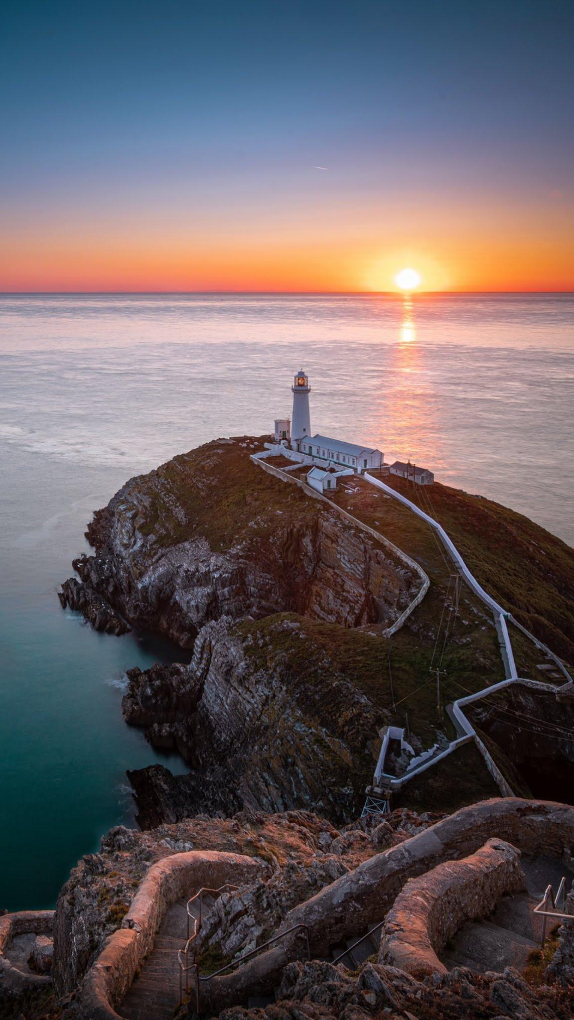 1152x2048 Lighthouse on hill, mobile wallpaper .