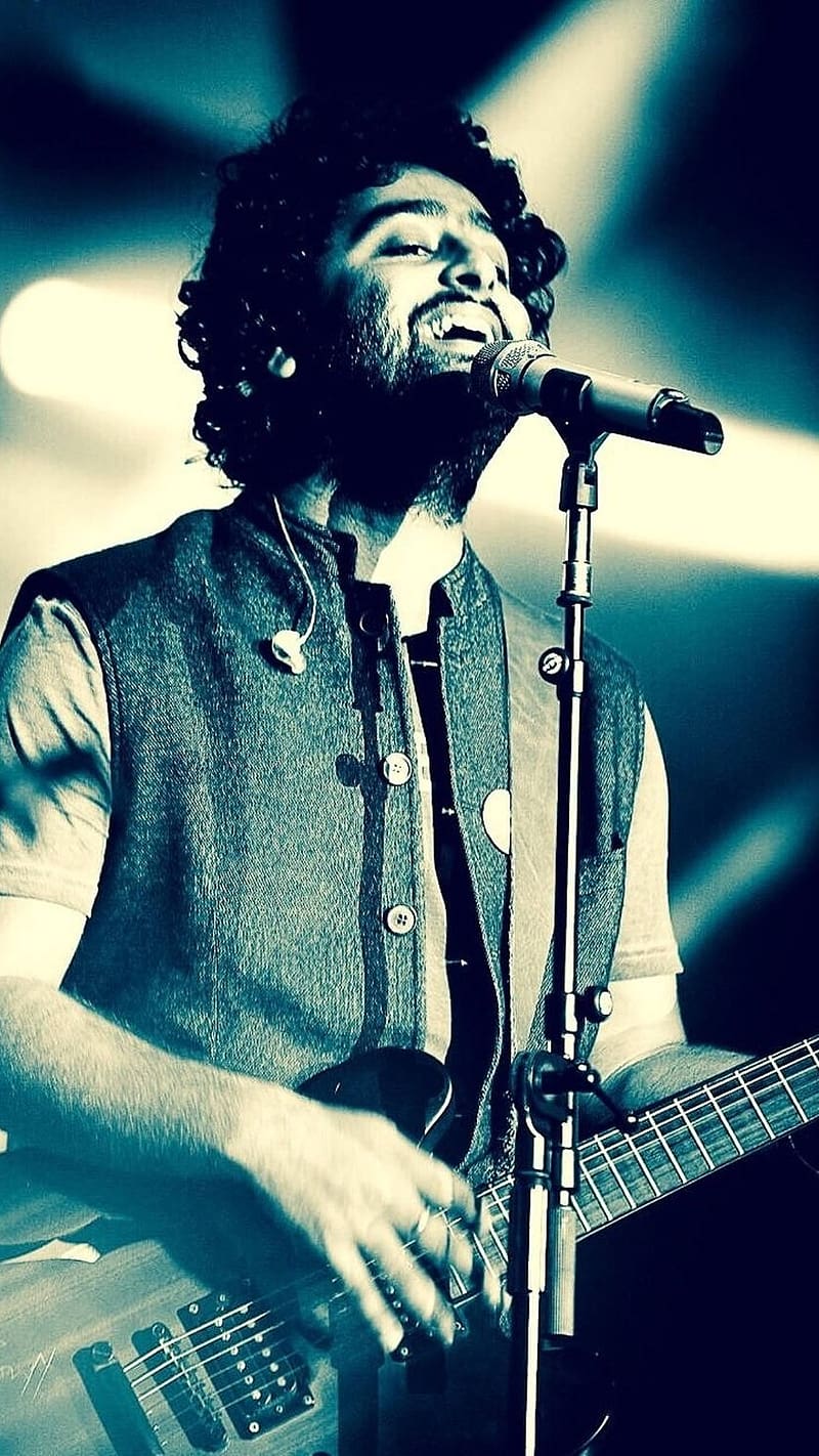 800x1422 Arijit Singh, Singing Performance, singer, HD phone wallpaper