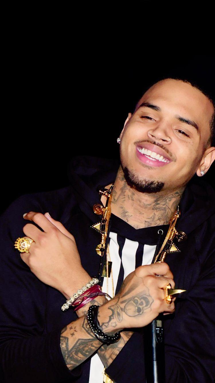 750x1334 Chris brown wallpaper .com