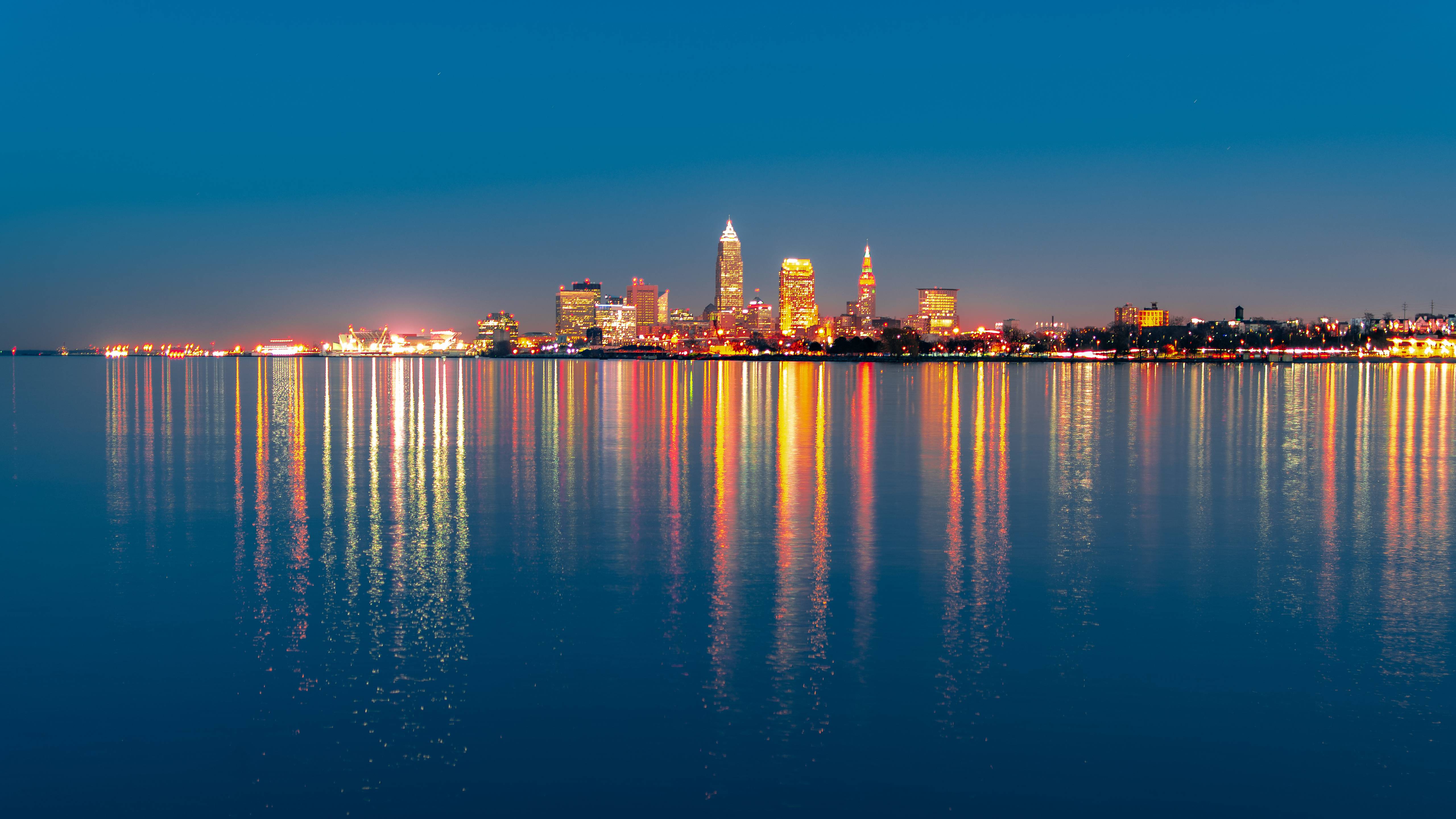 5120x2880 Cleveland City Night Light 5K .