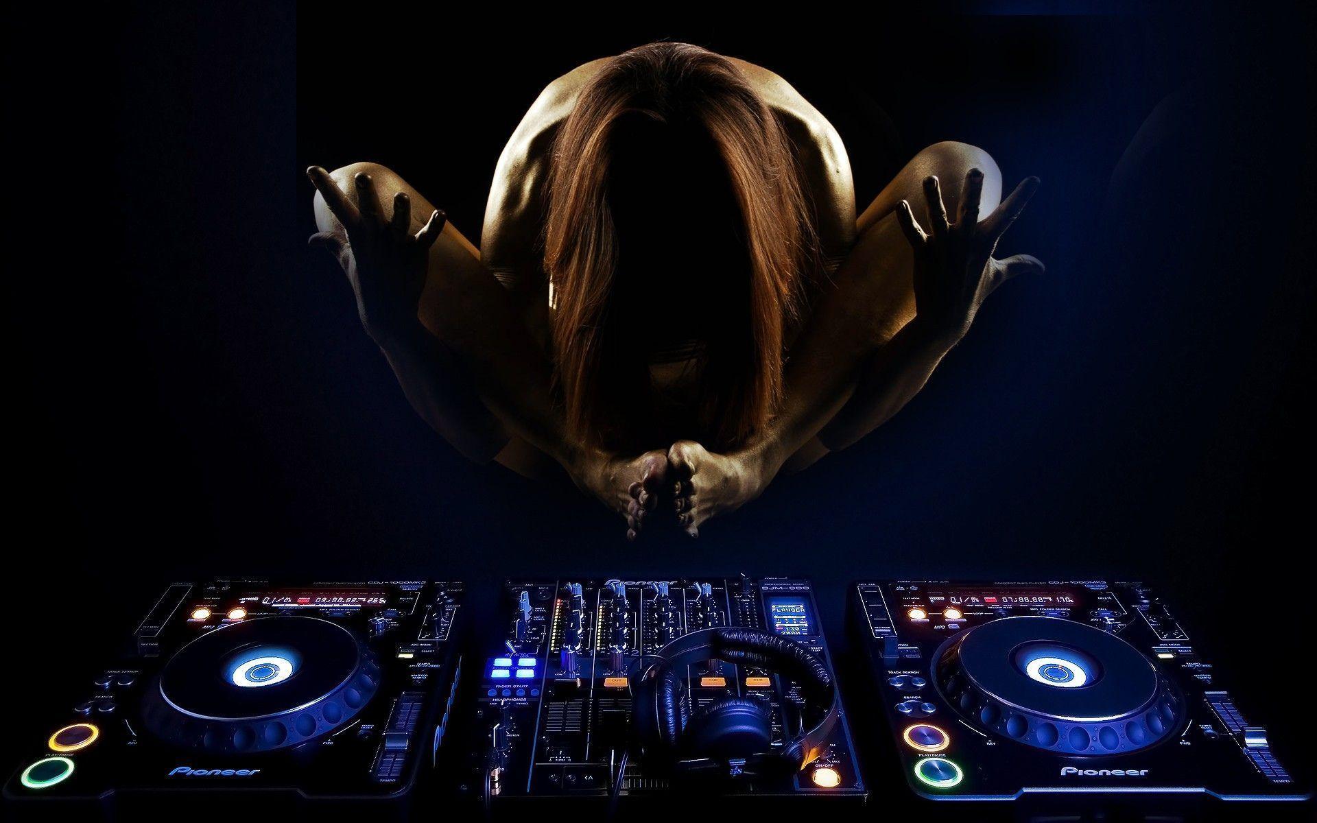 1920x1200 Deejay