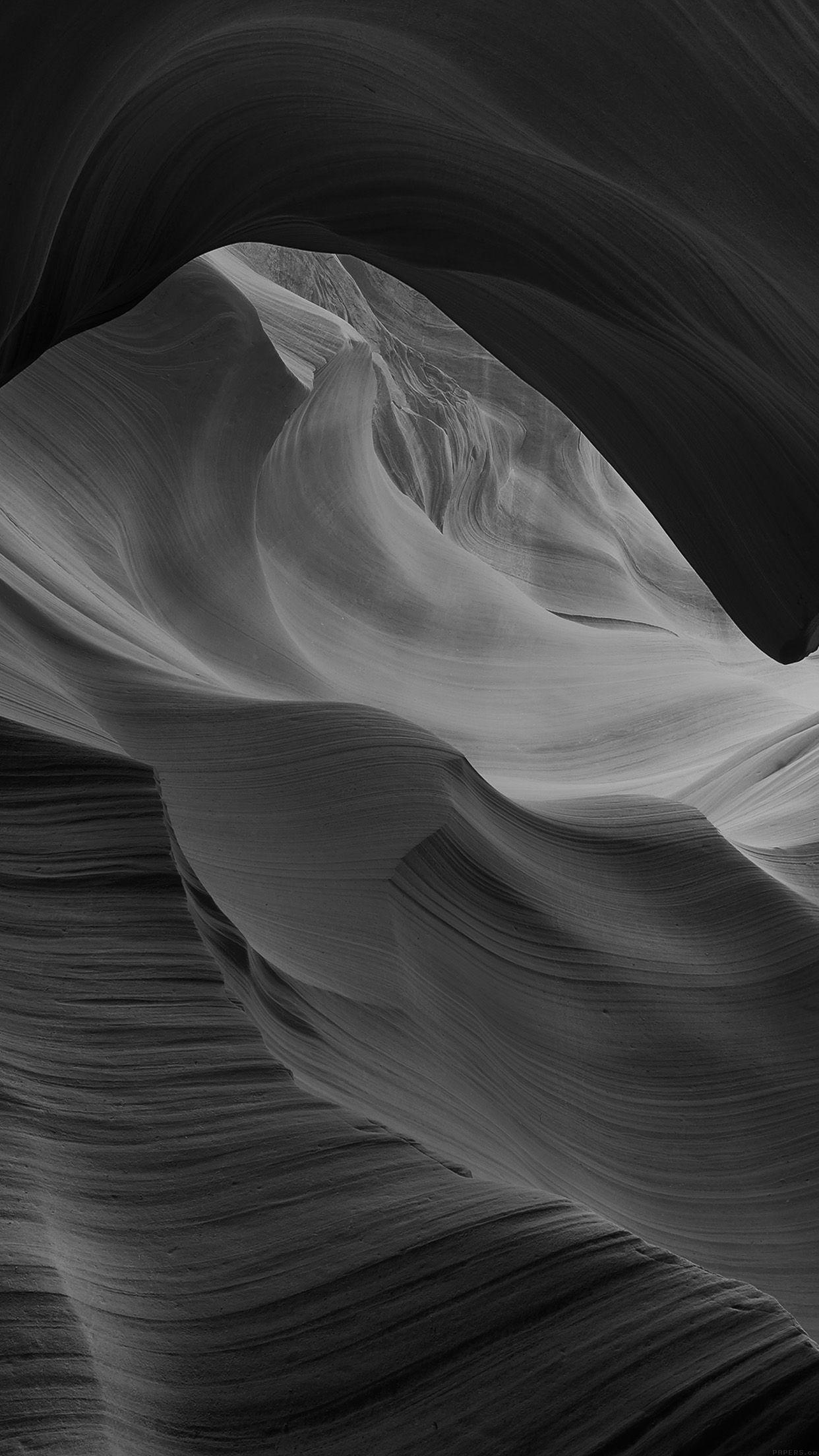 1242x2208 iPhone7papers canyon bw .