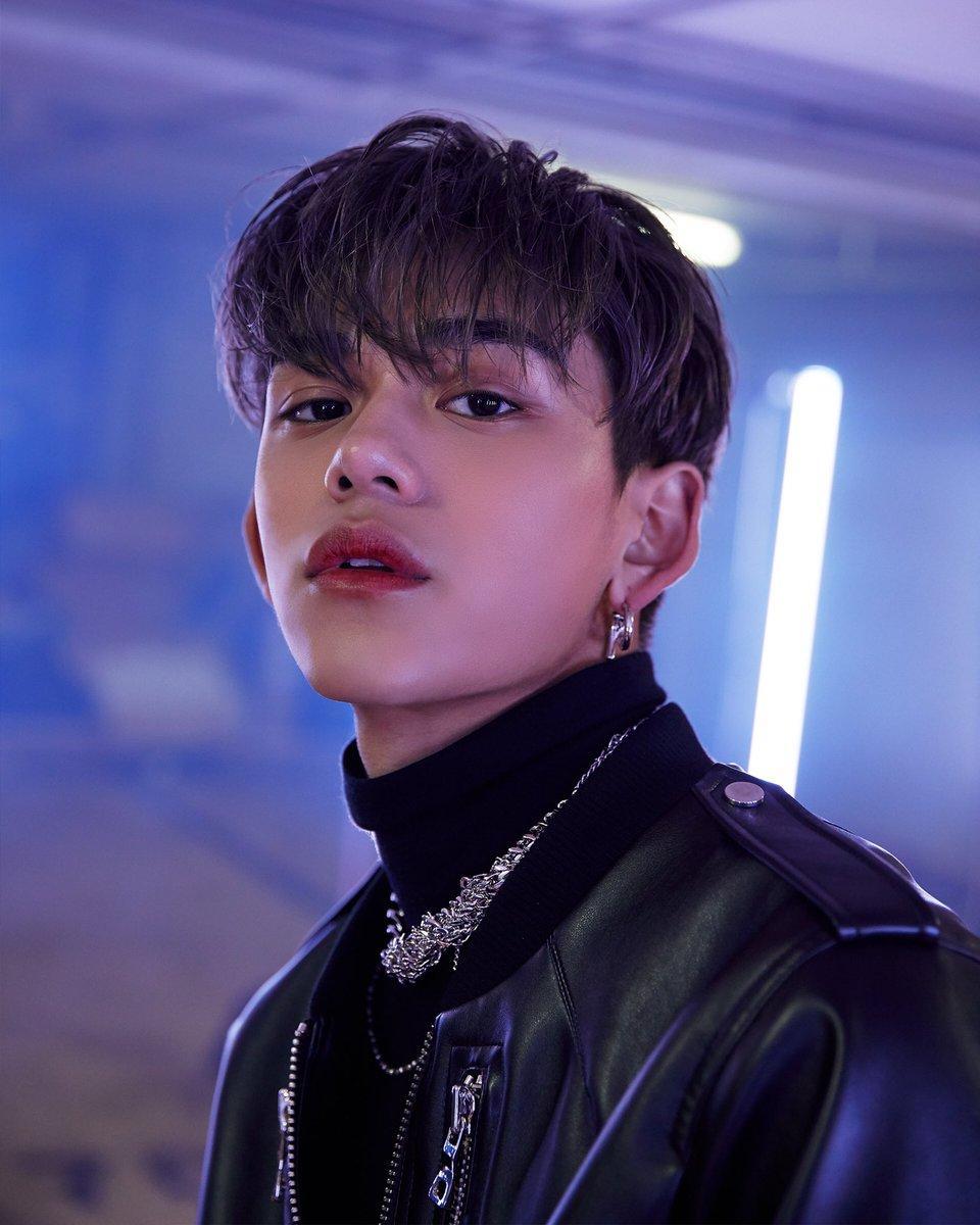 960x1200 Lucas WayV