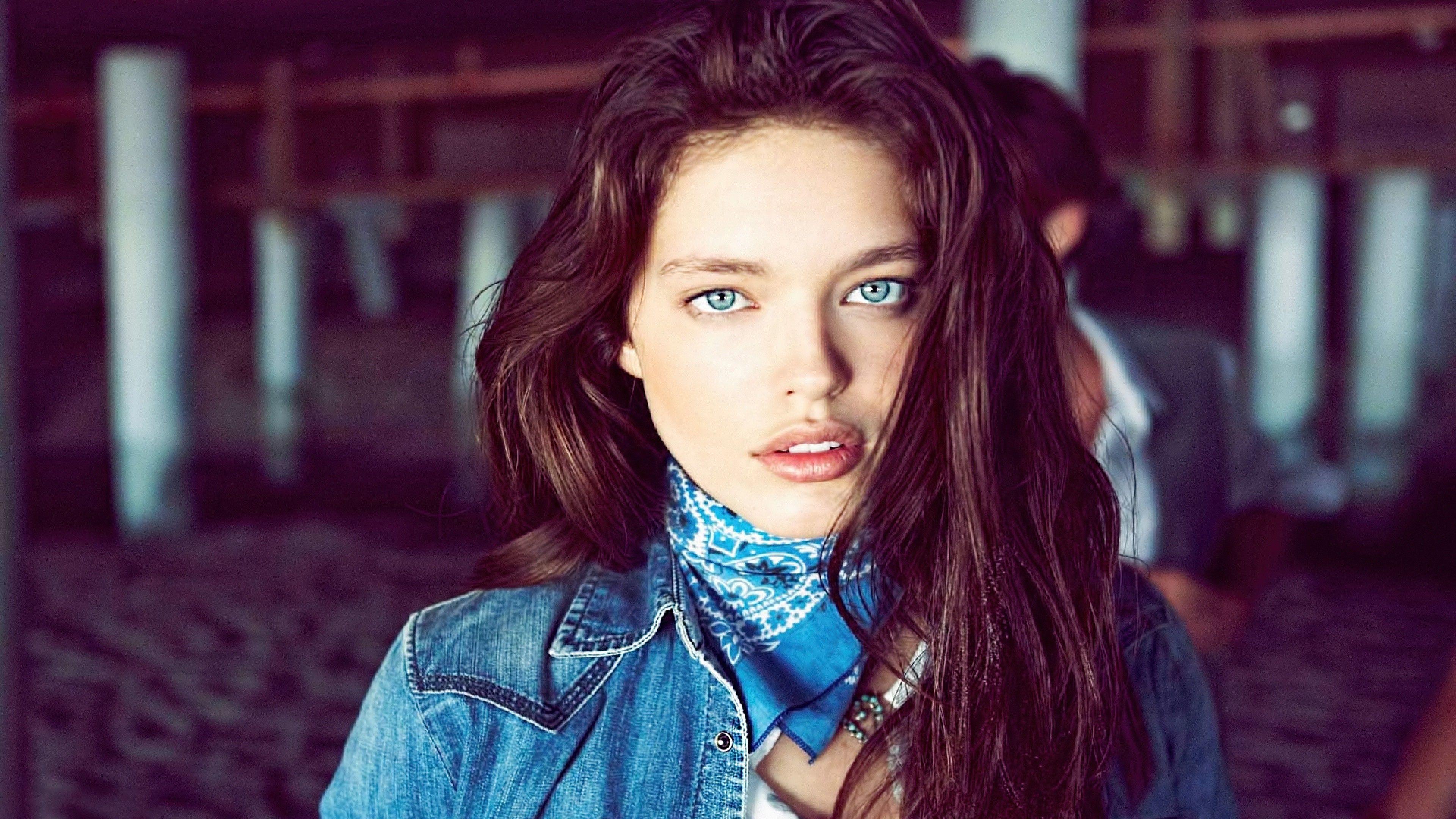 3840x2160 women, Emily DiDonato Wallpaper HD / Desktop and Mobile Background