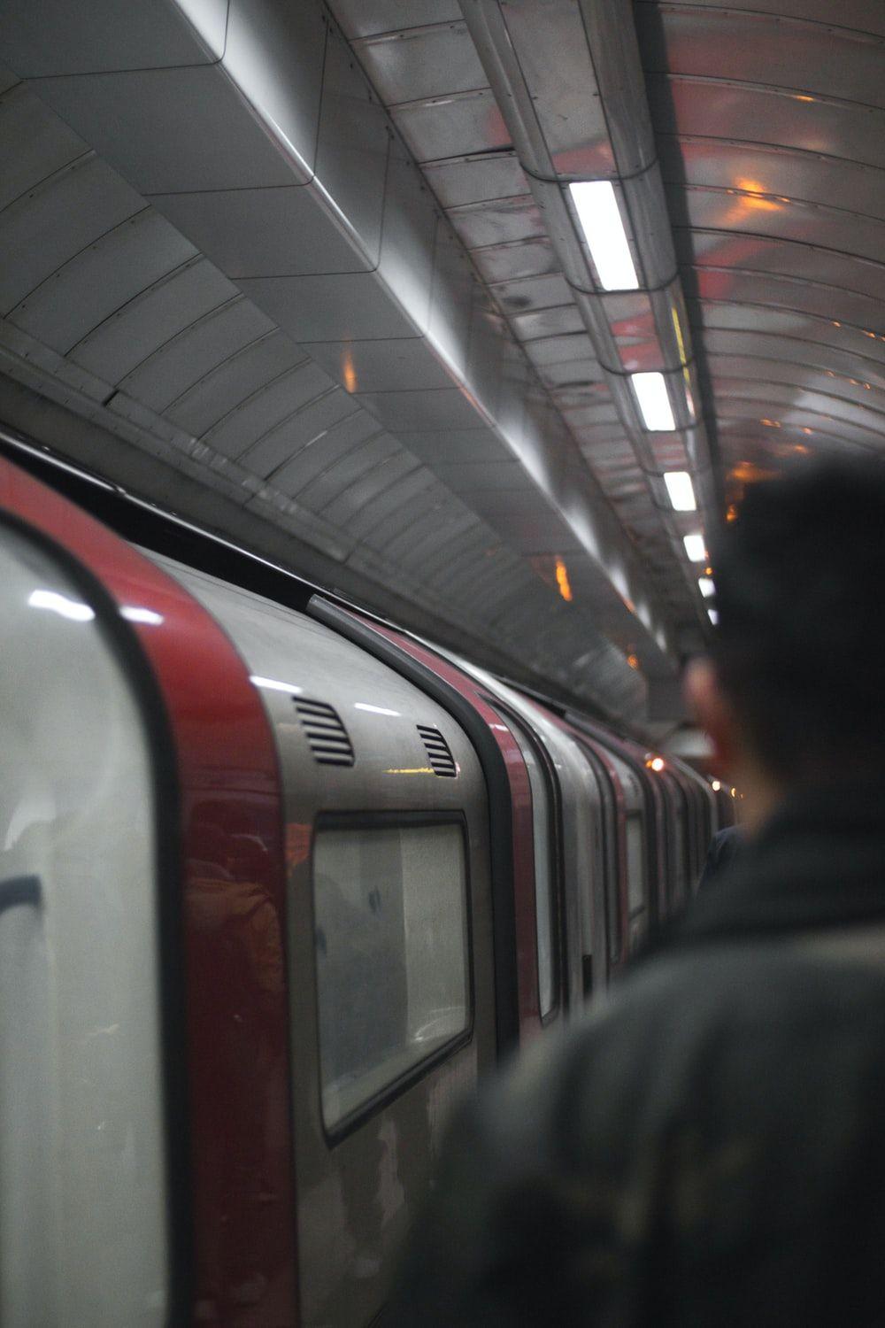 1000x1500 London Underground Picture. Download .com
