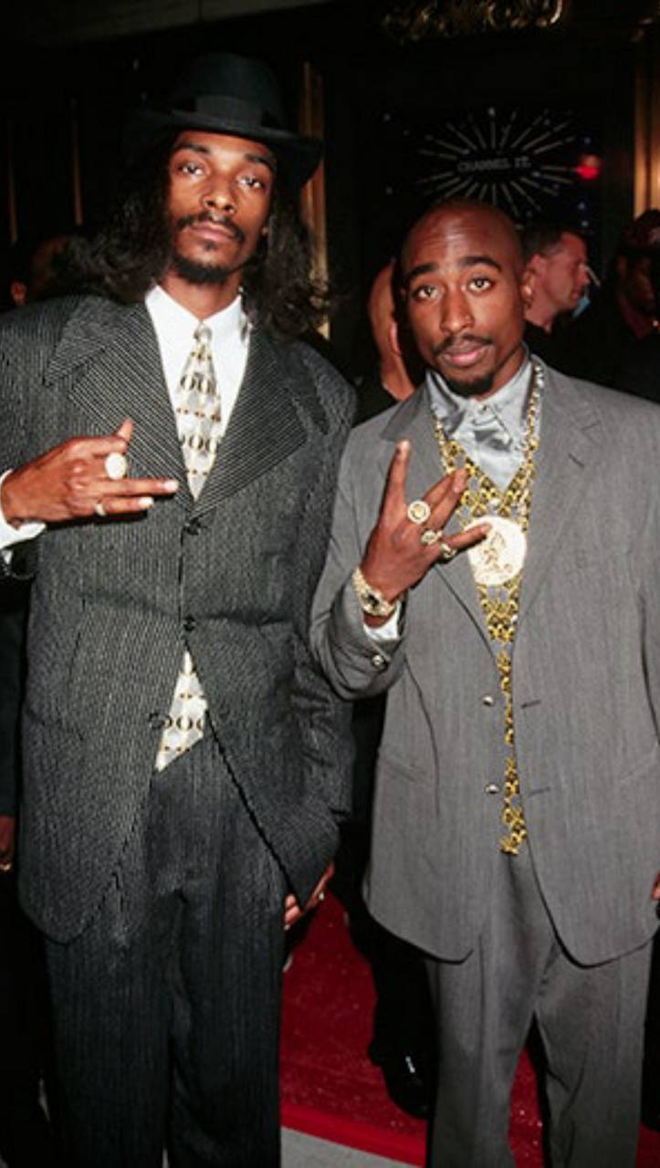 723x1280 2pac and snoop dogg wallpaper by elayR .