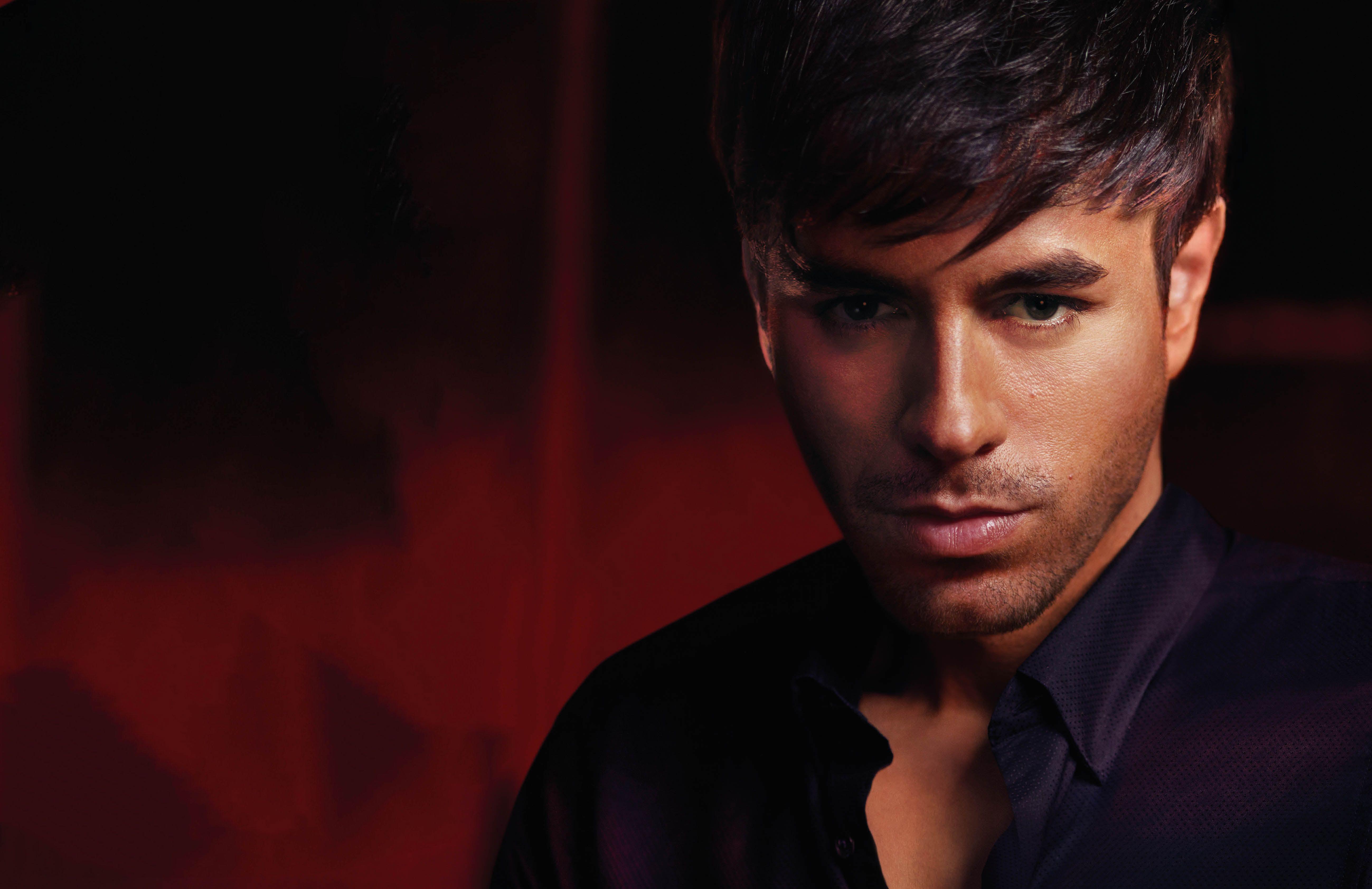 5197x3367 Enrique Iglesias HD Celebrities .