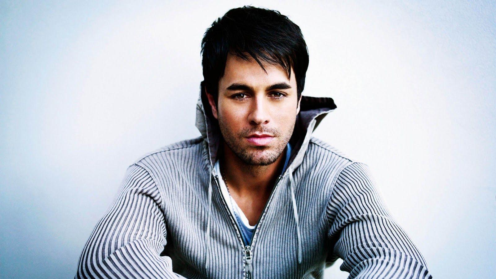 1600x900 Enrique Iglesias 10512