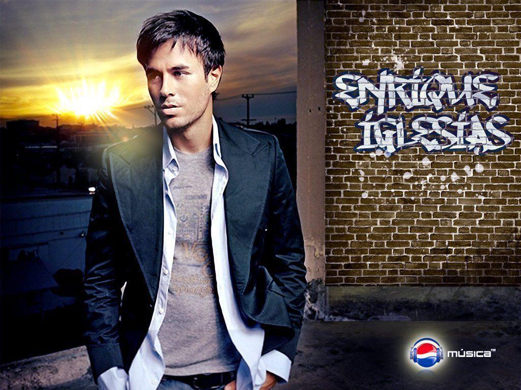 1024x768 Enrique Iglesias Wallpaper .
