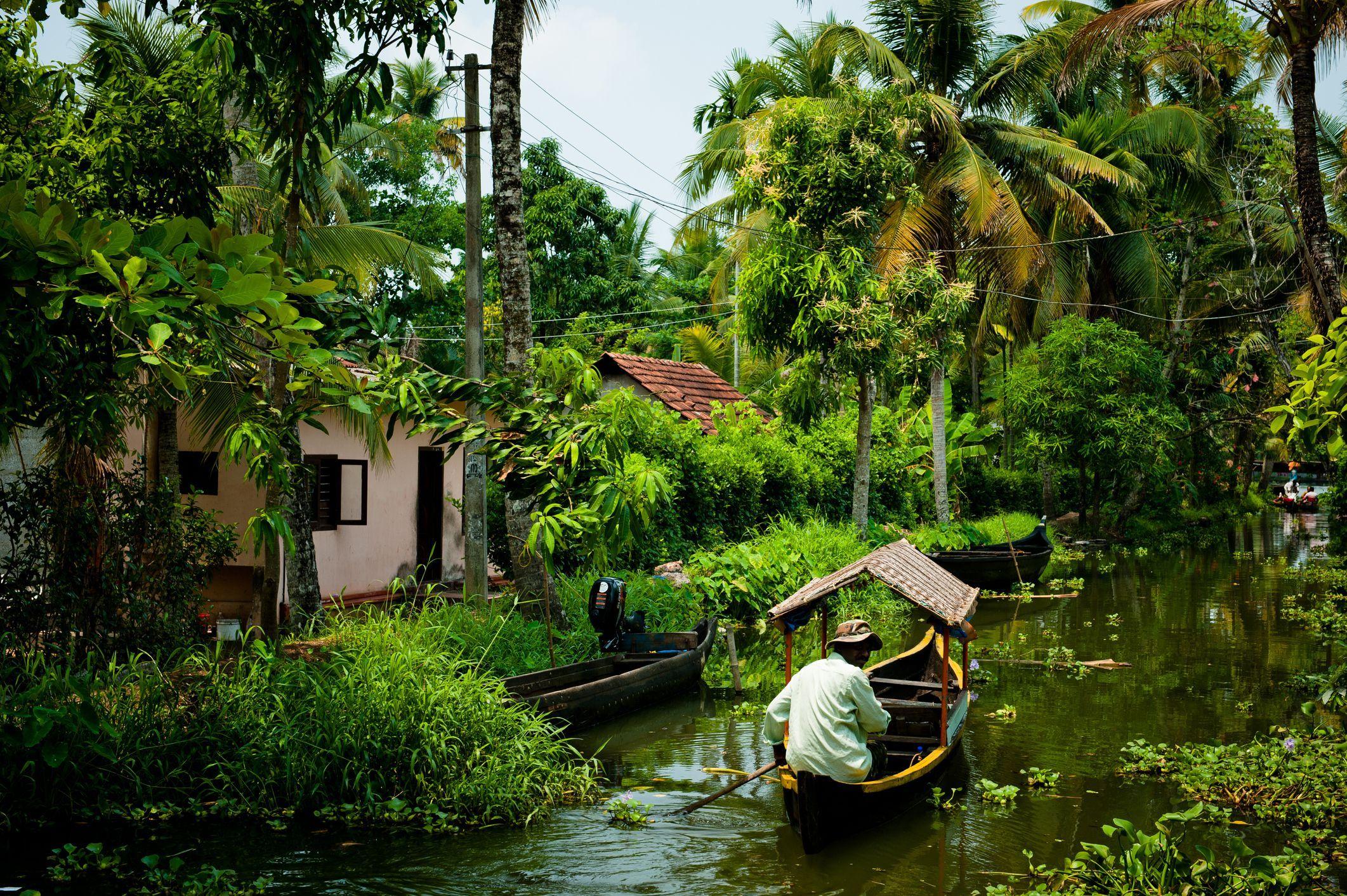 back water tourism in kerala