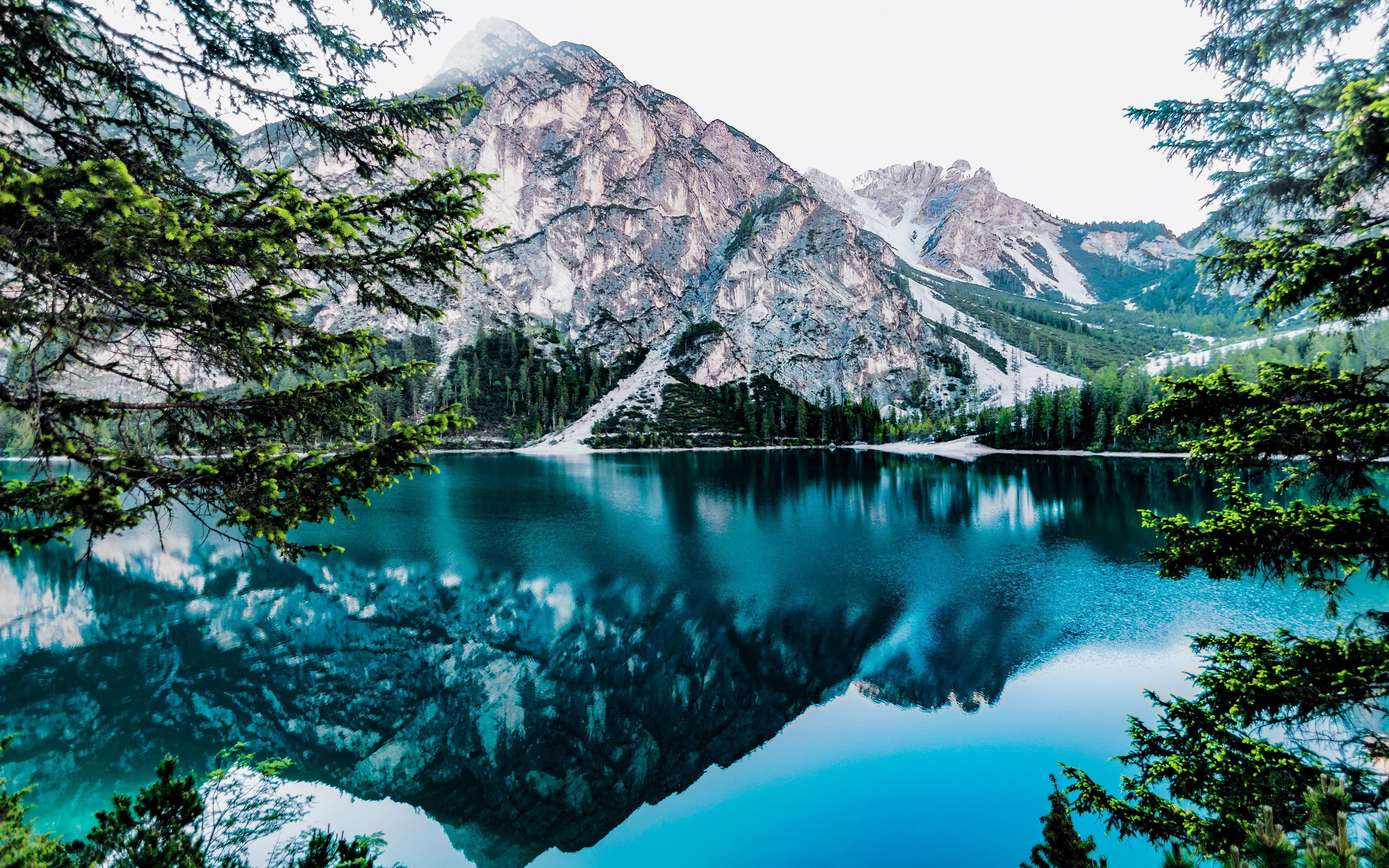 3840x2400 Banff National Park Canada 4K .