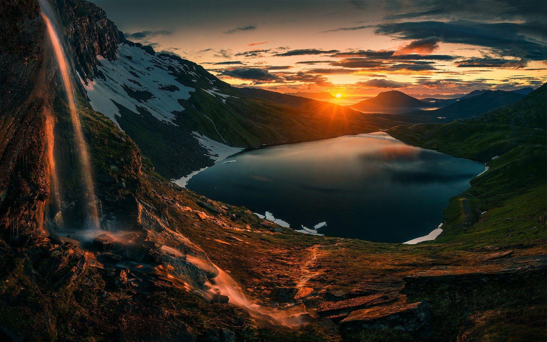 1920x1200 Sunset Over Mountains Laptop .