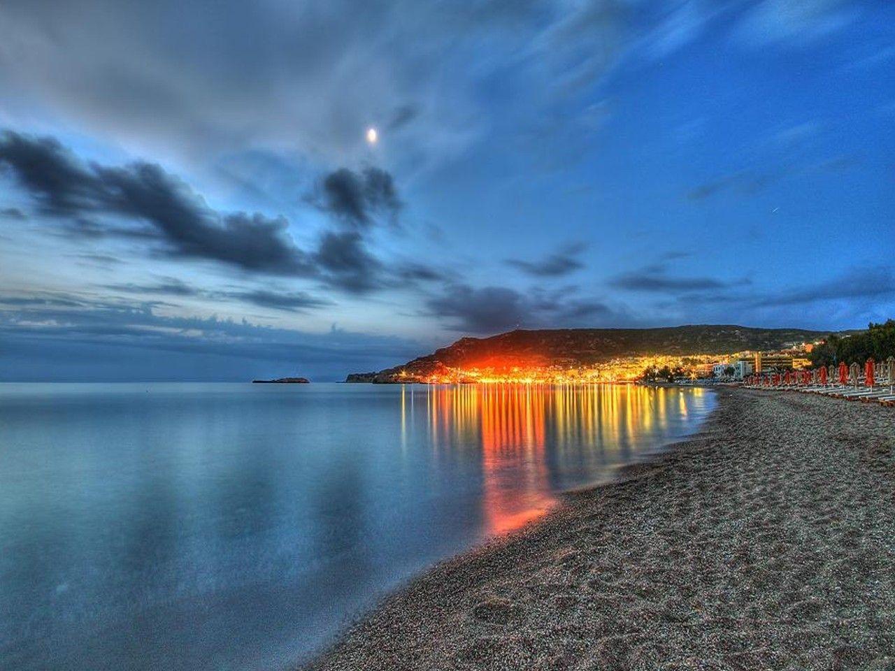 1280x960 Download Eclusive Sunrise Beach Lights .wallpaper
