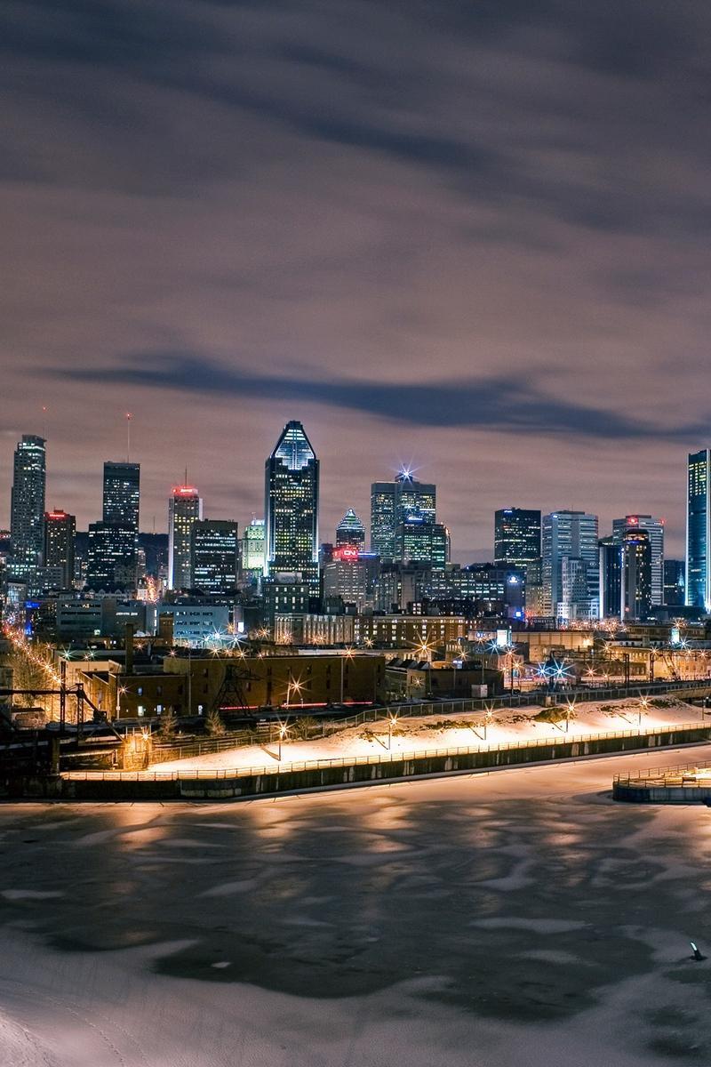 800x1200 Montreal City