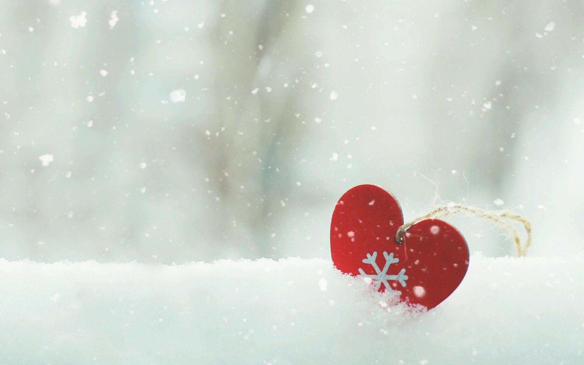 1920x1200 Snow Heart Wallpaper