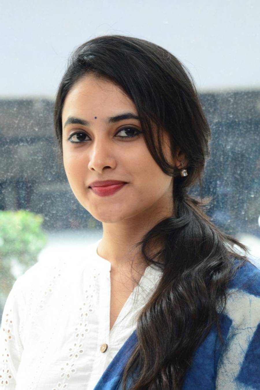 900x1350 Actress Priyanka Arul Mohan at Gang .tollywoodboost.