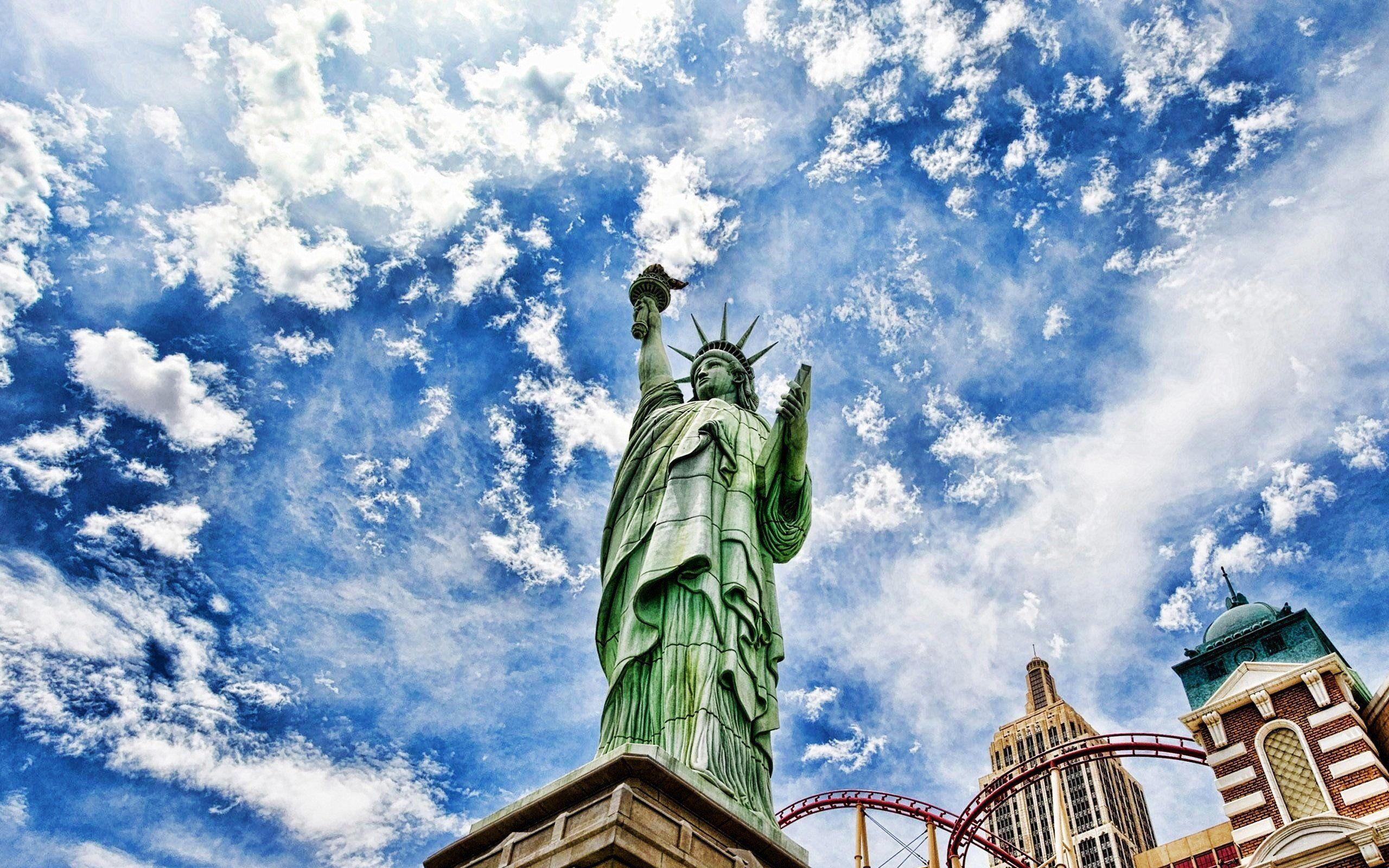 2560x1600 Statue of Liberty HD wallpaper