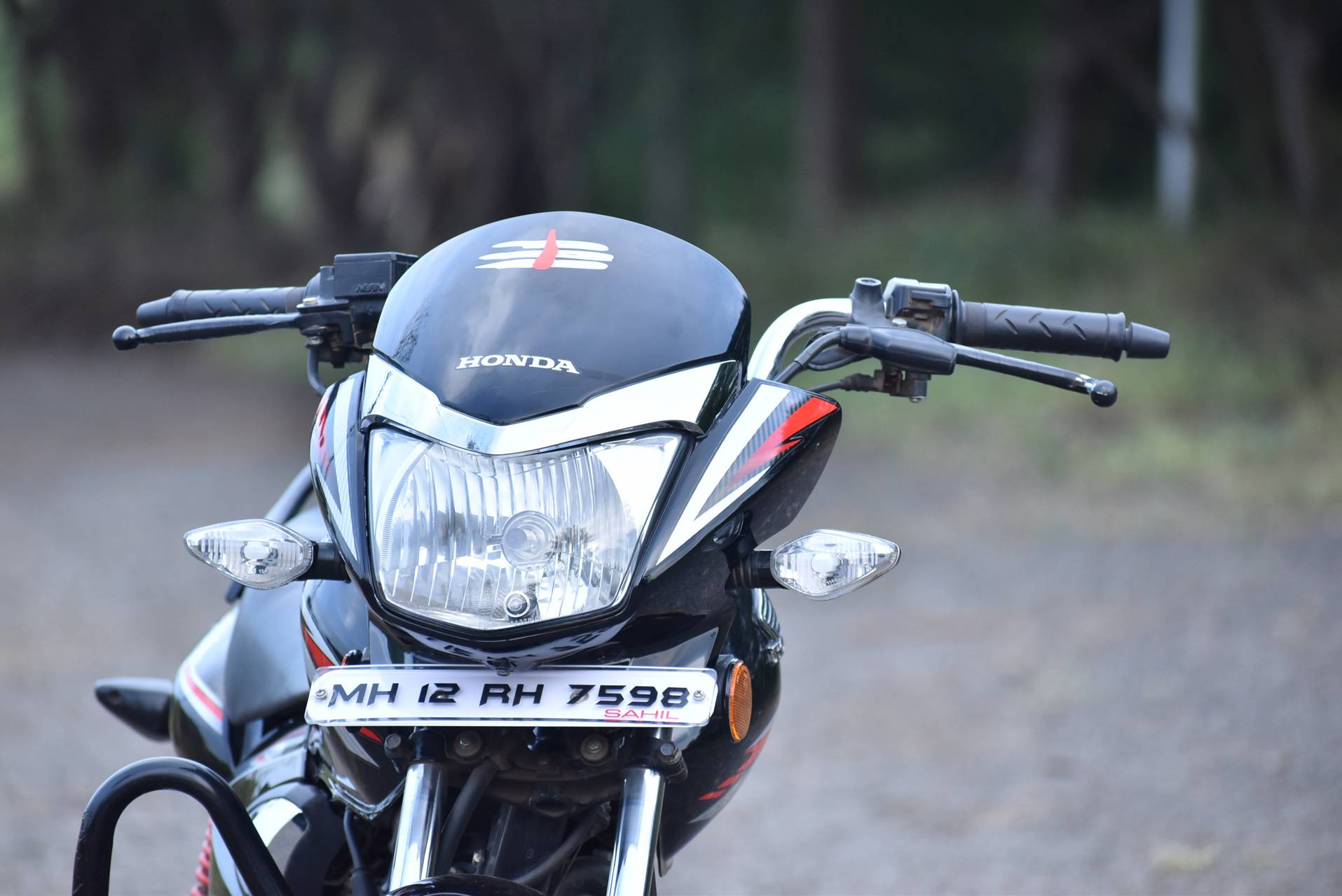 1915x1280 Cb Shine 125 wallpaper by Manav2143 .