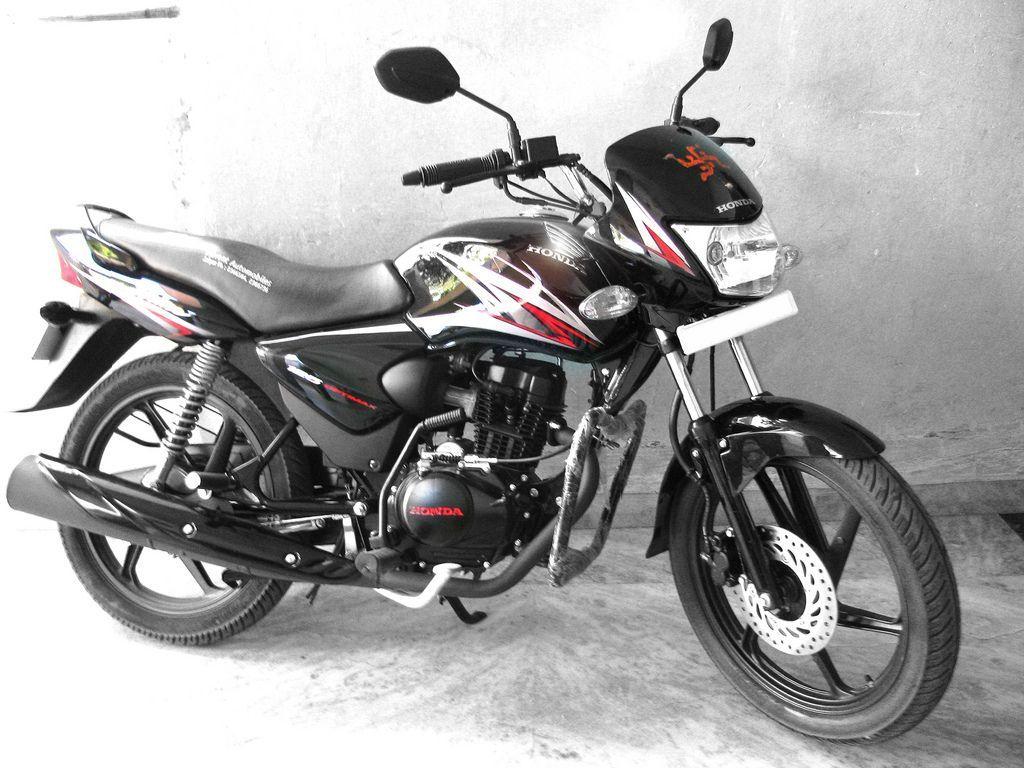 1024x768 Honda Shine