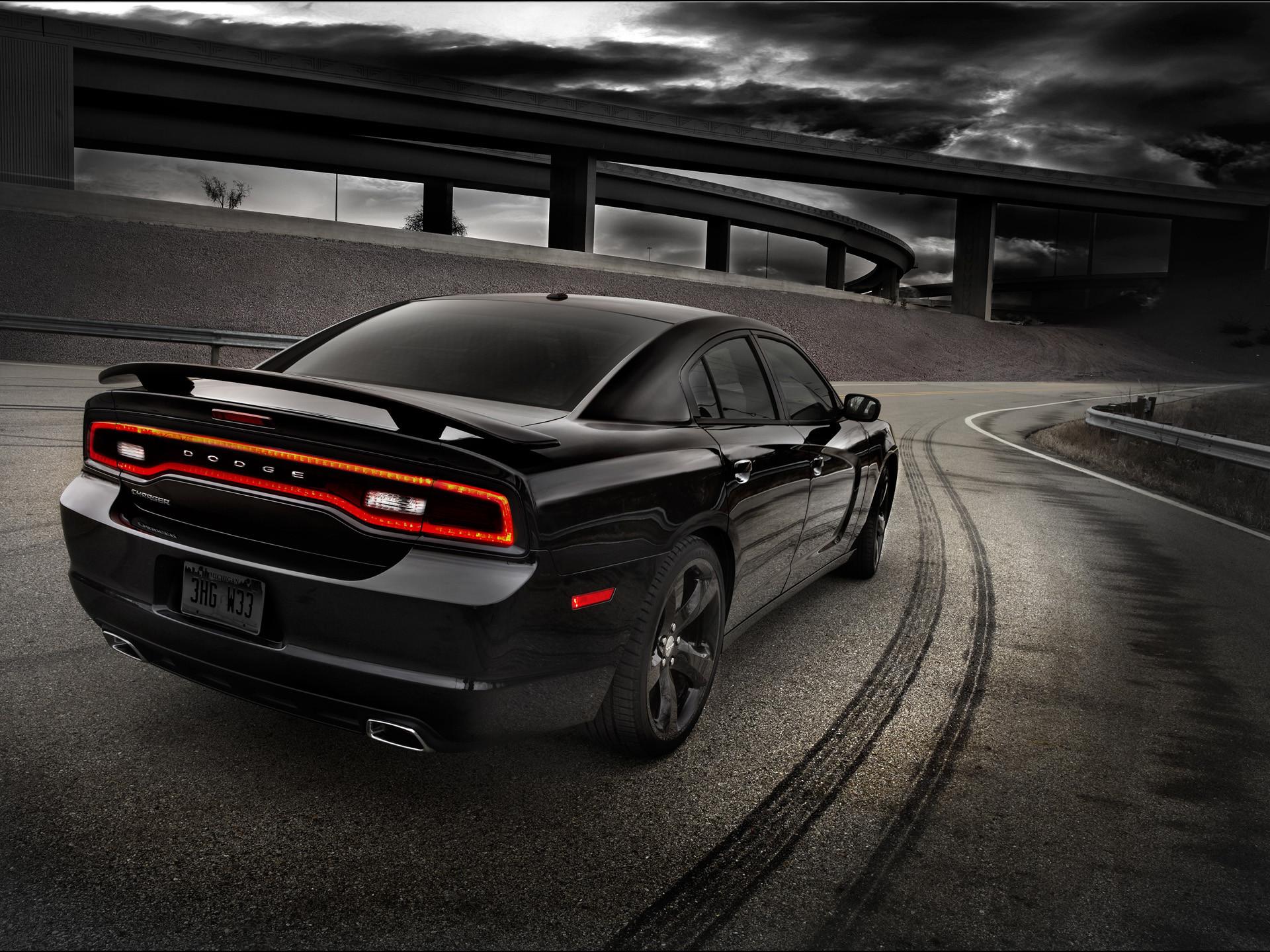 1920x1440 Dodge Challenger Black Hellcat .