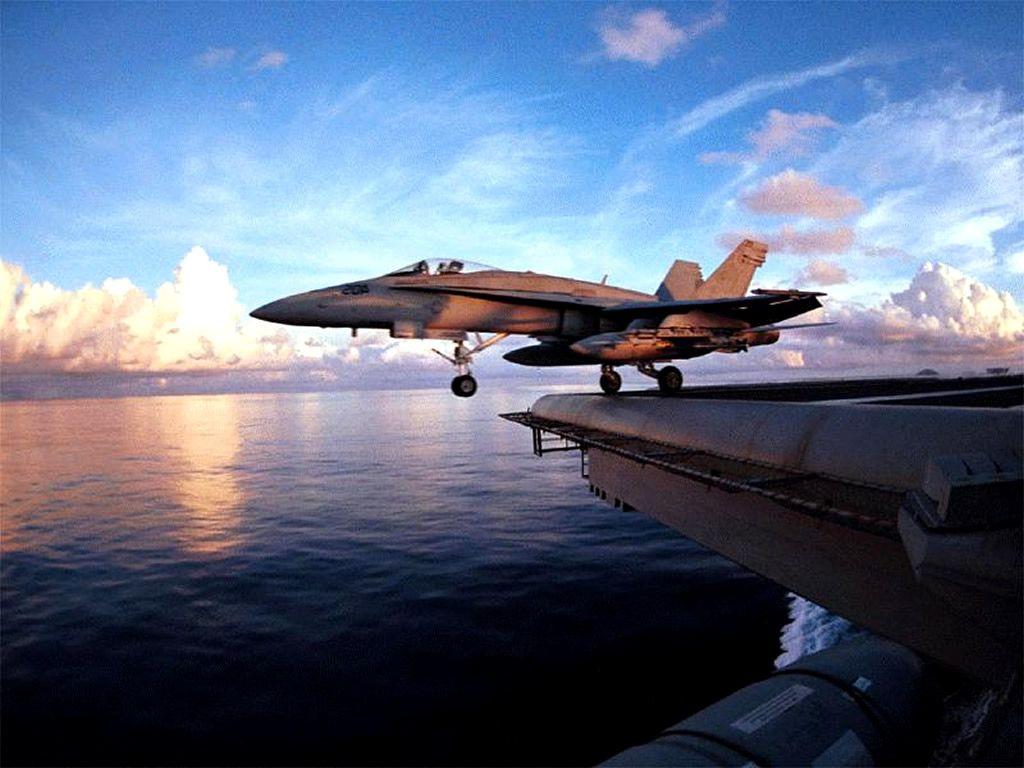 1024x768 Aircraft carrier .