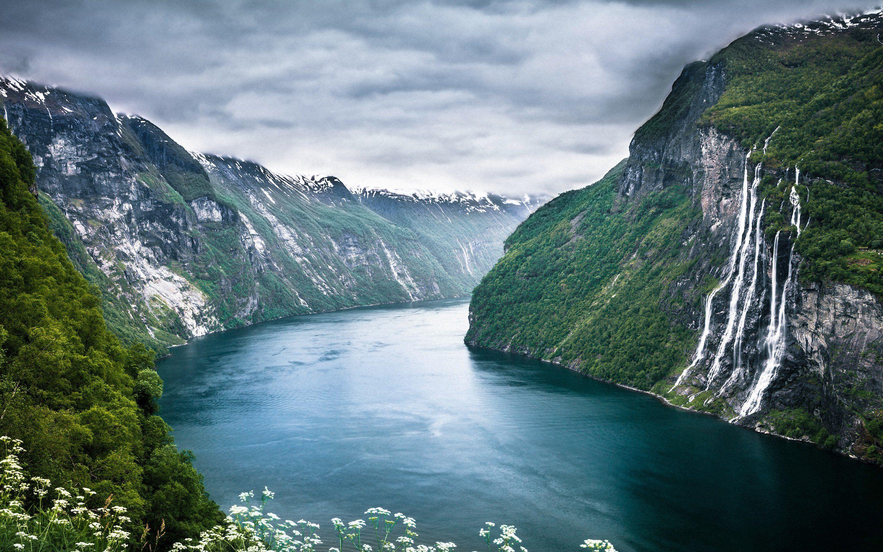2880x1800 Weather 4K wallpaper for your desktop or mobile screen free and easy to download