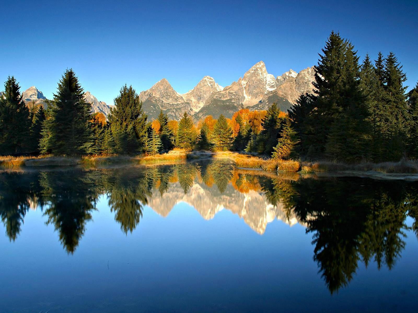 1600x1200 Mountain Computer Background .
