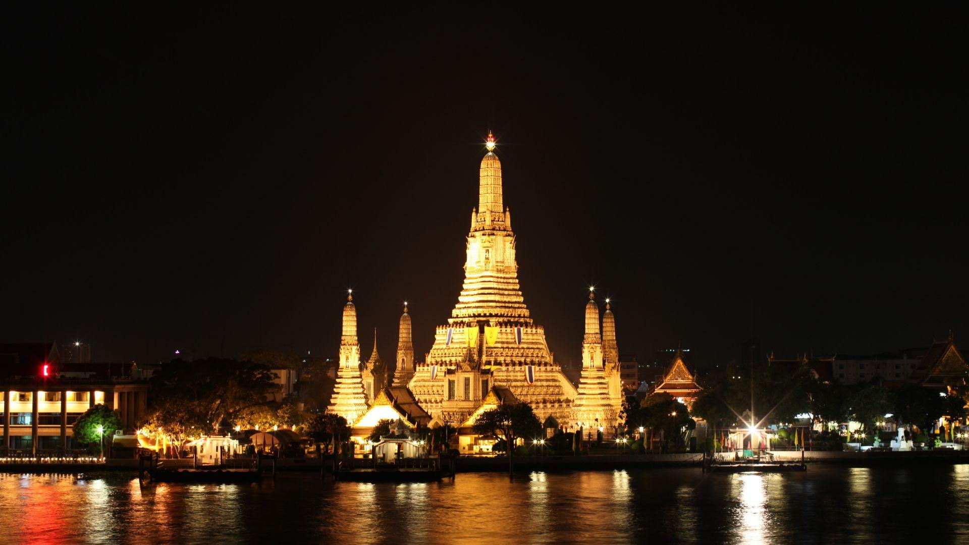 1920x1080 Golden Temple In Bangkok, Thailand .