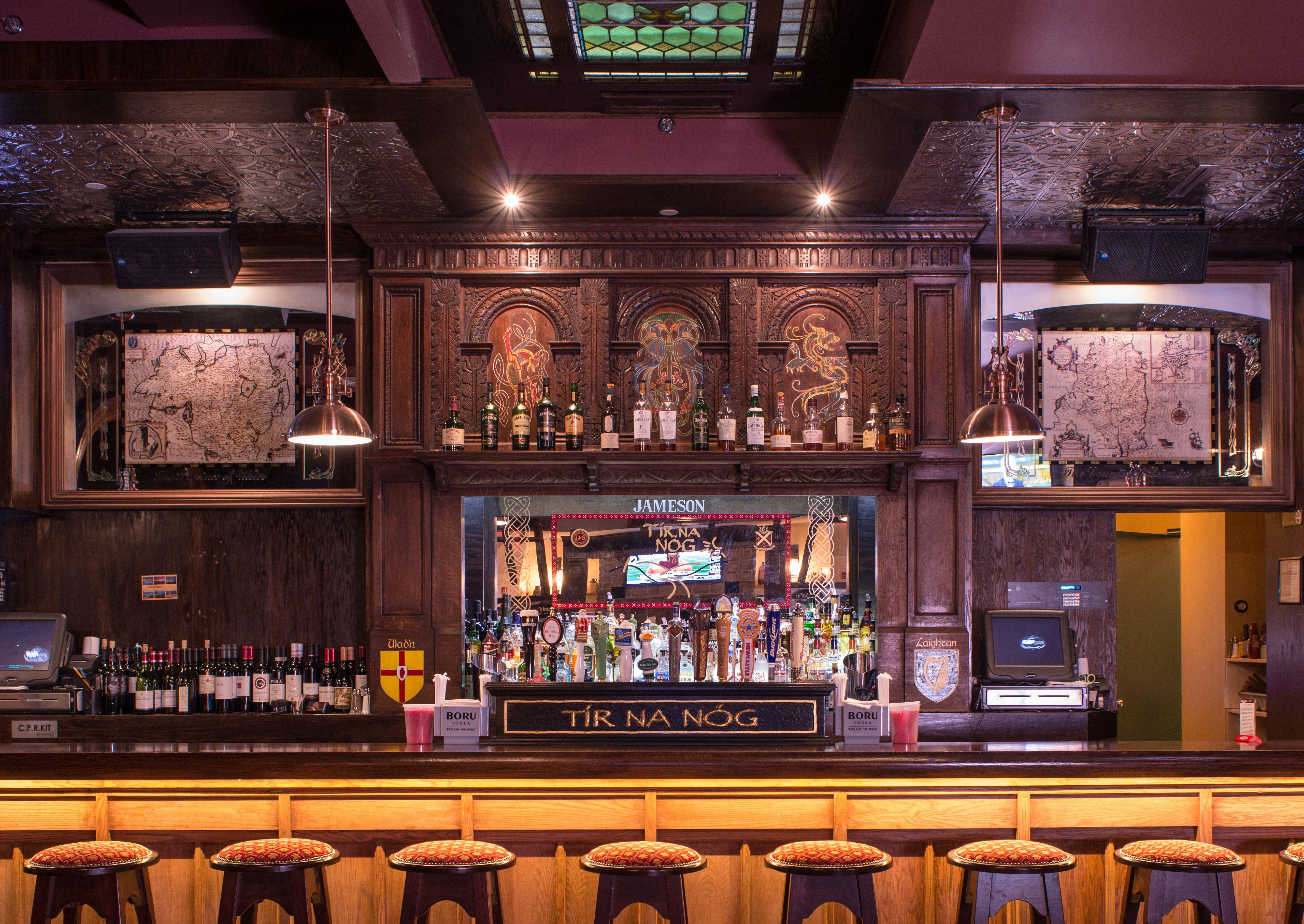 5125x3632 Pub Background .