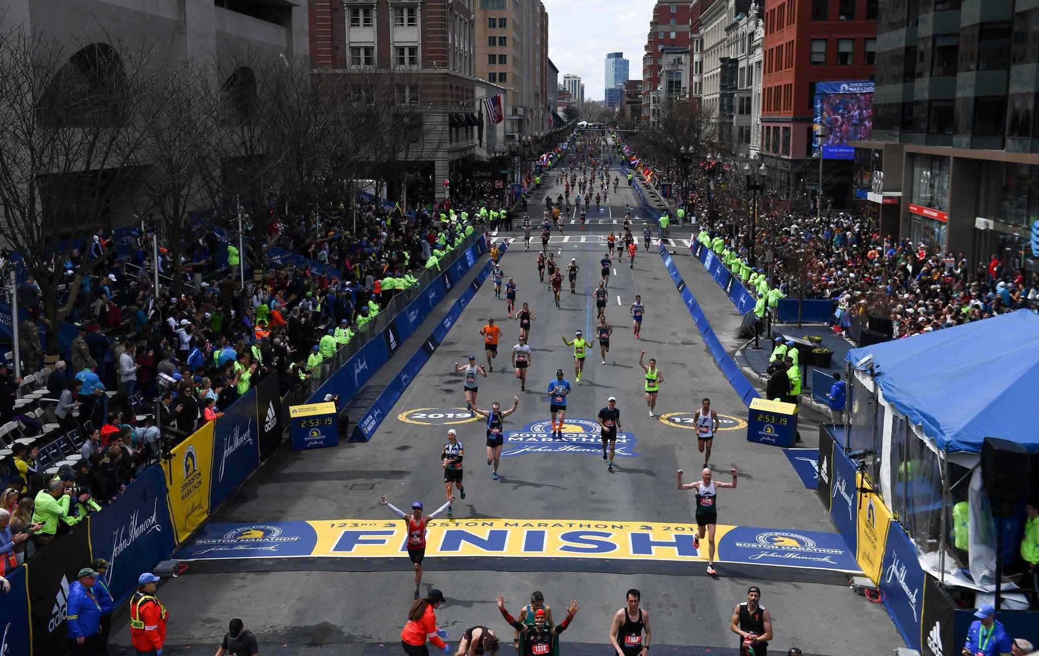 2048x1294 London Marathons Postponed Until Fall .
