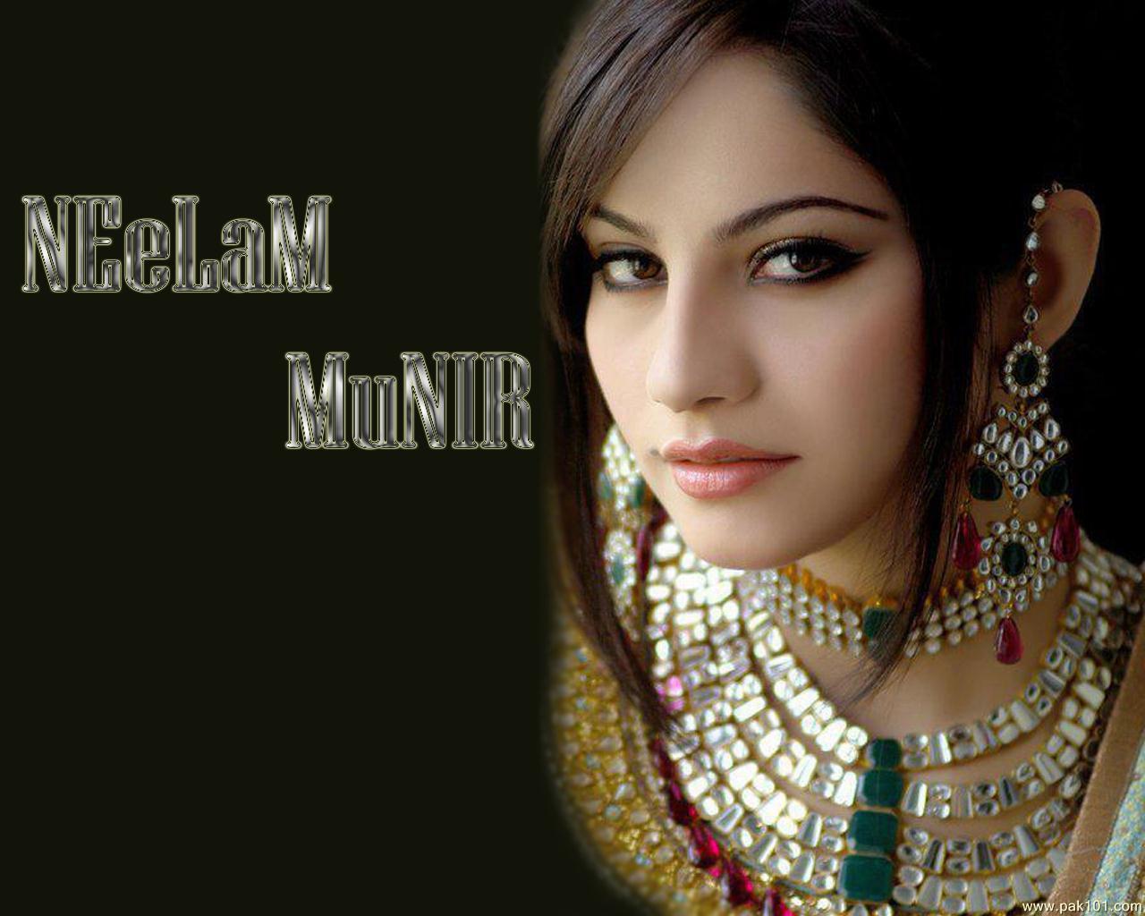 1280x1024 Neelam Muneer